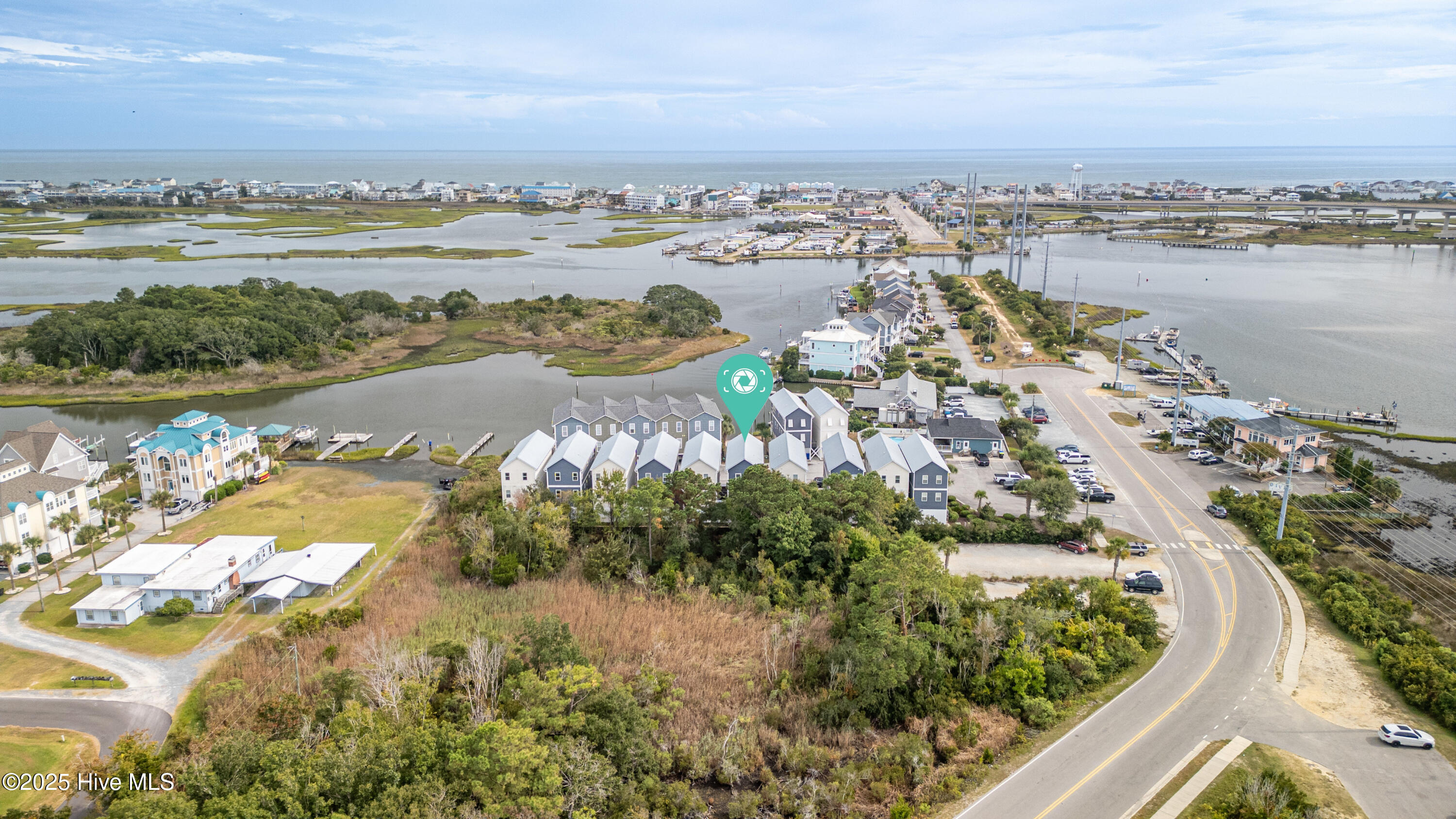 100532685 | Photo 61