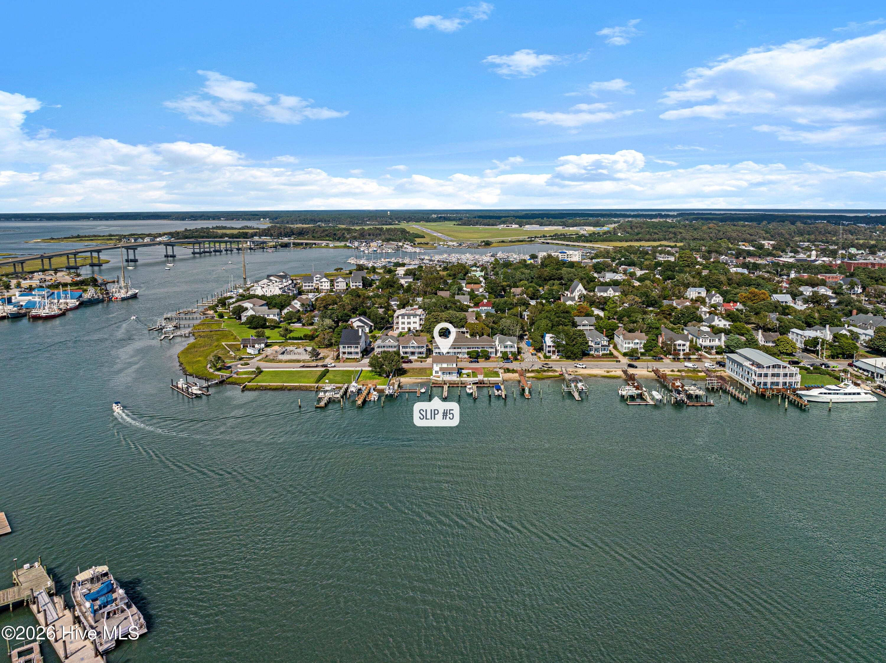 122 Front Street & Slip #5,Beaufort