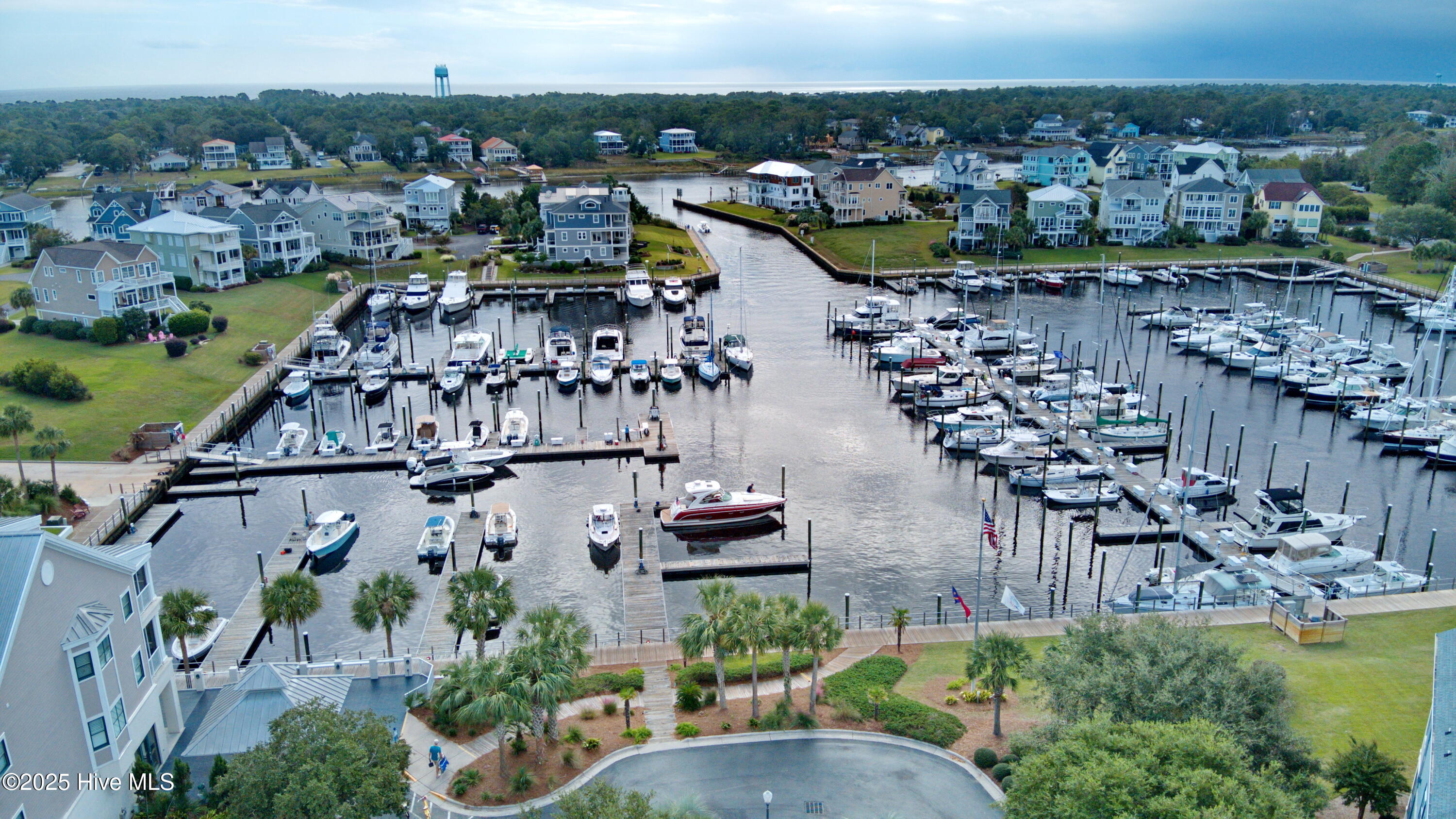 100506420 | Photo 49