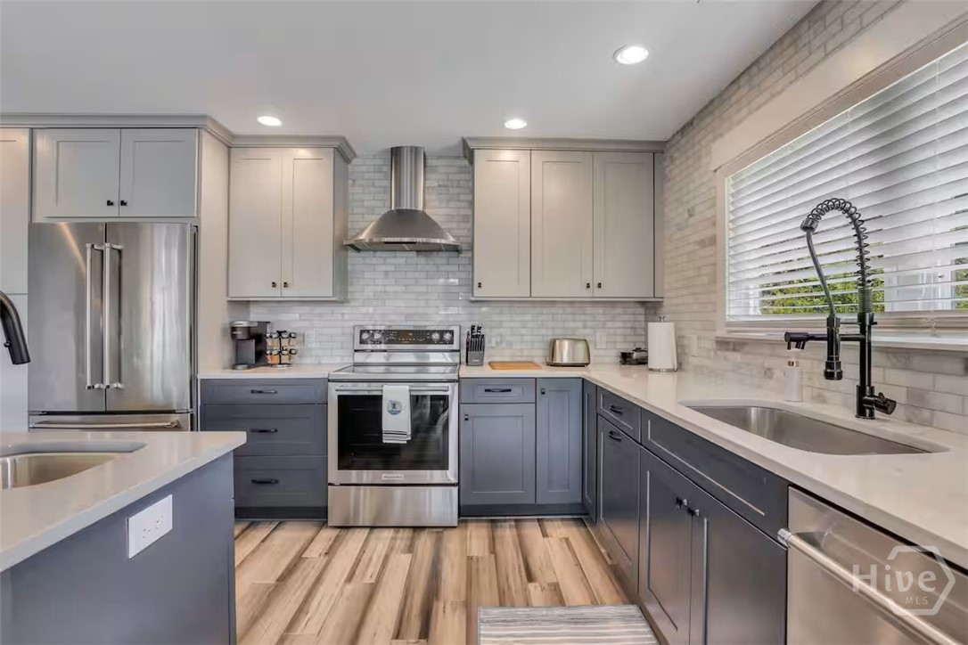 14 17th Street, Tybee Island, GA 31328 Listing Photo  4