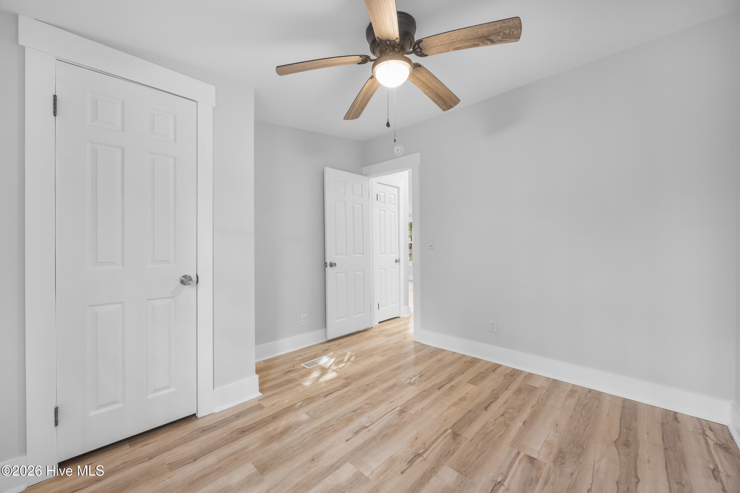 100552776 | Photo 31