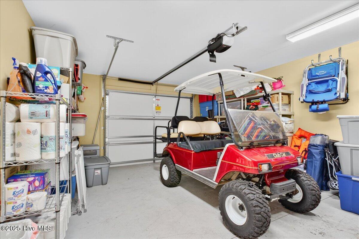 100534230 | Photo 23