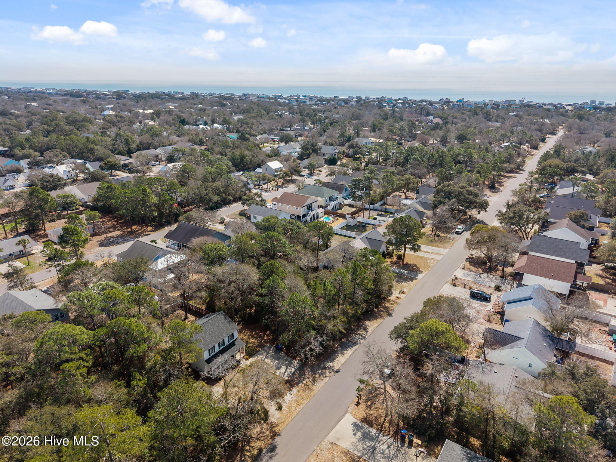 100558103 | Photo 53