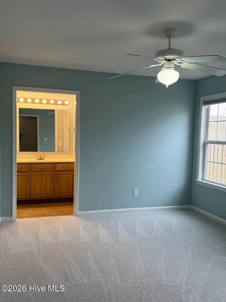 100561708 | Photo 14