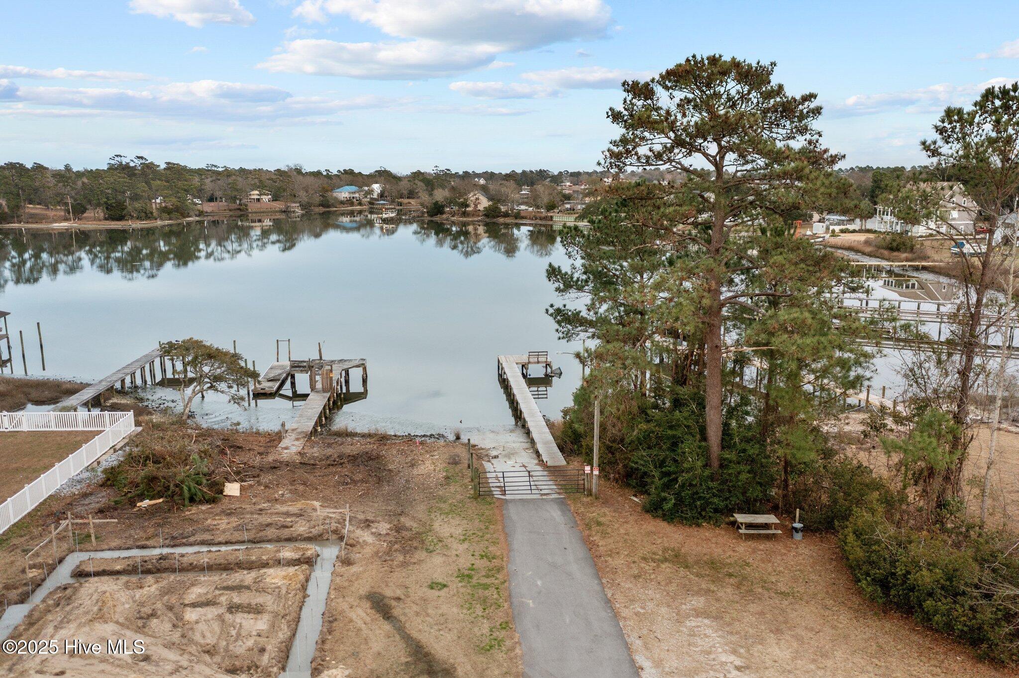 100559865 | Photo 30