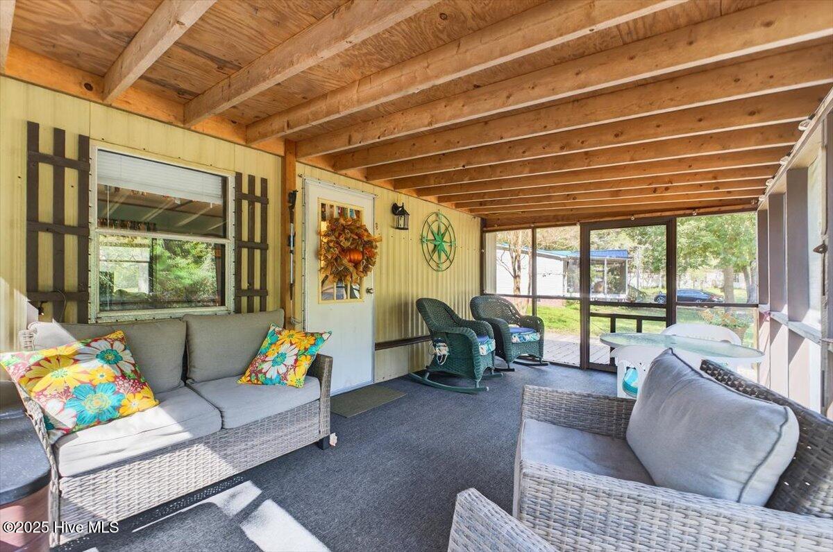 100536232 | Photo 10