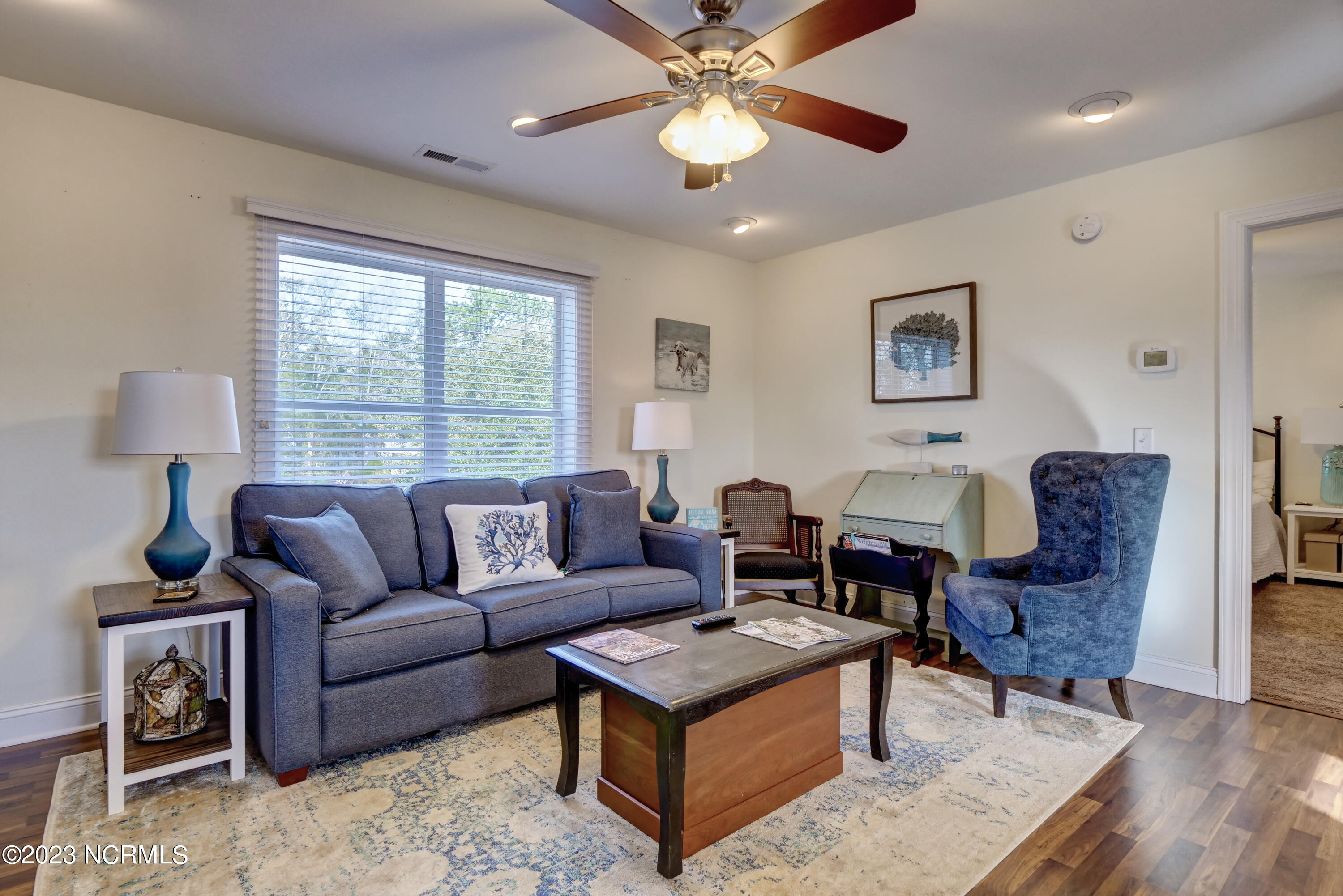 100516487 | Photo 36