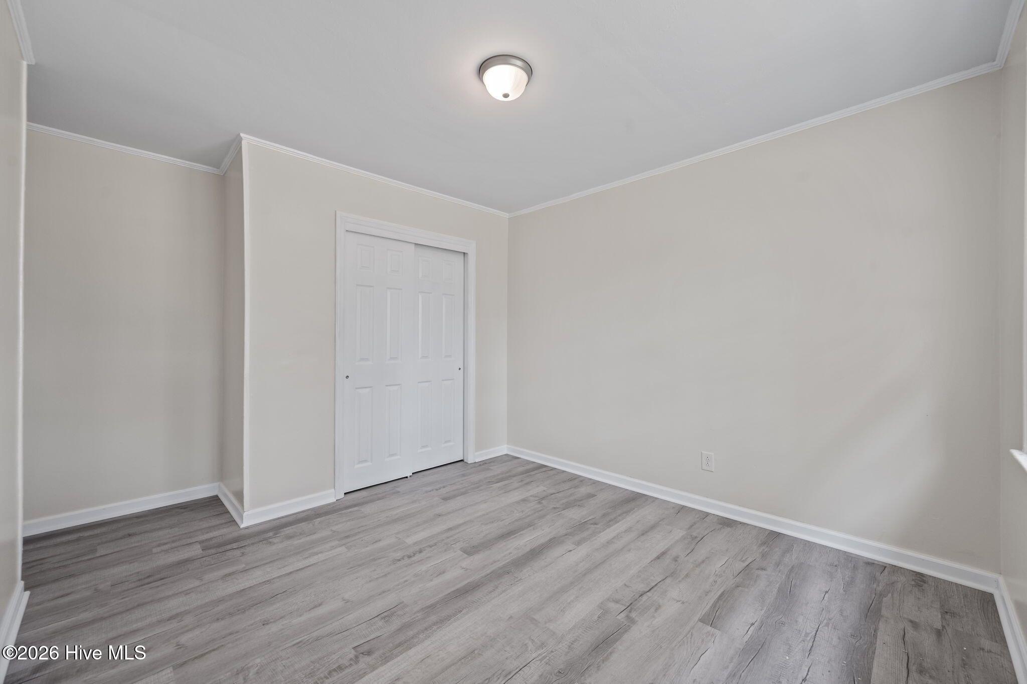 100562328 | Photo 49