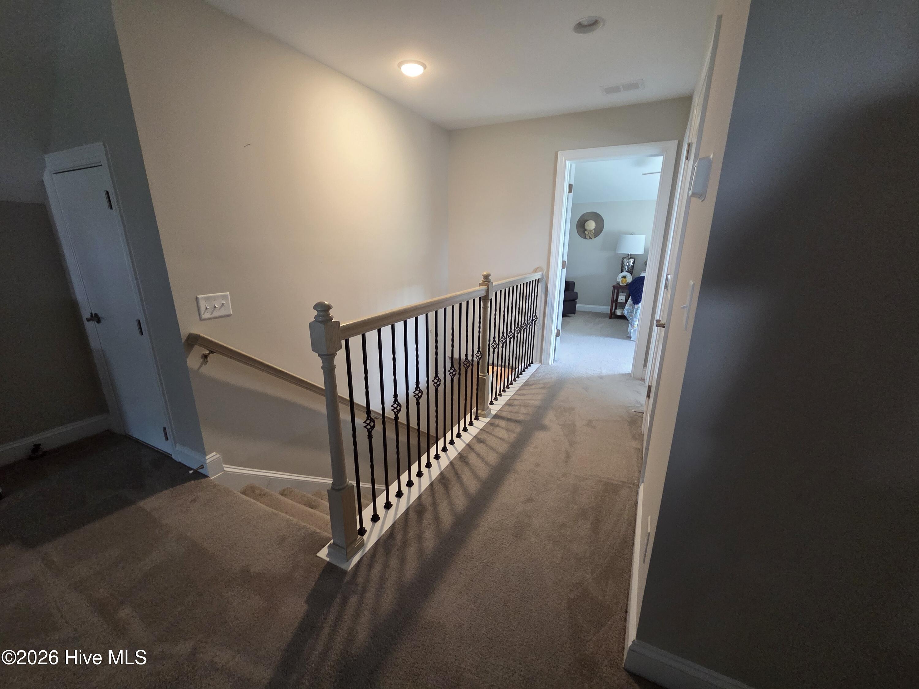 100566407 | Photo 44