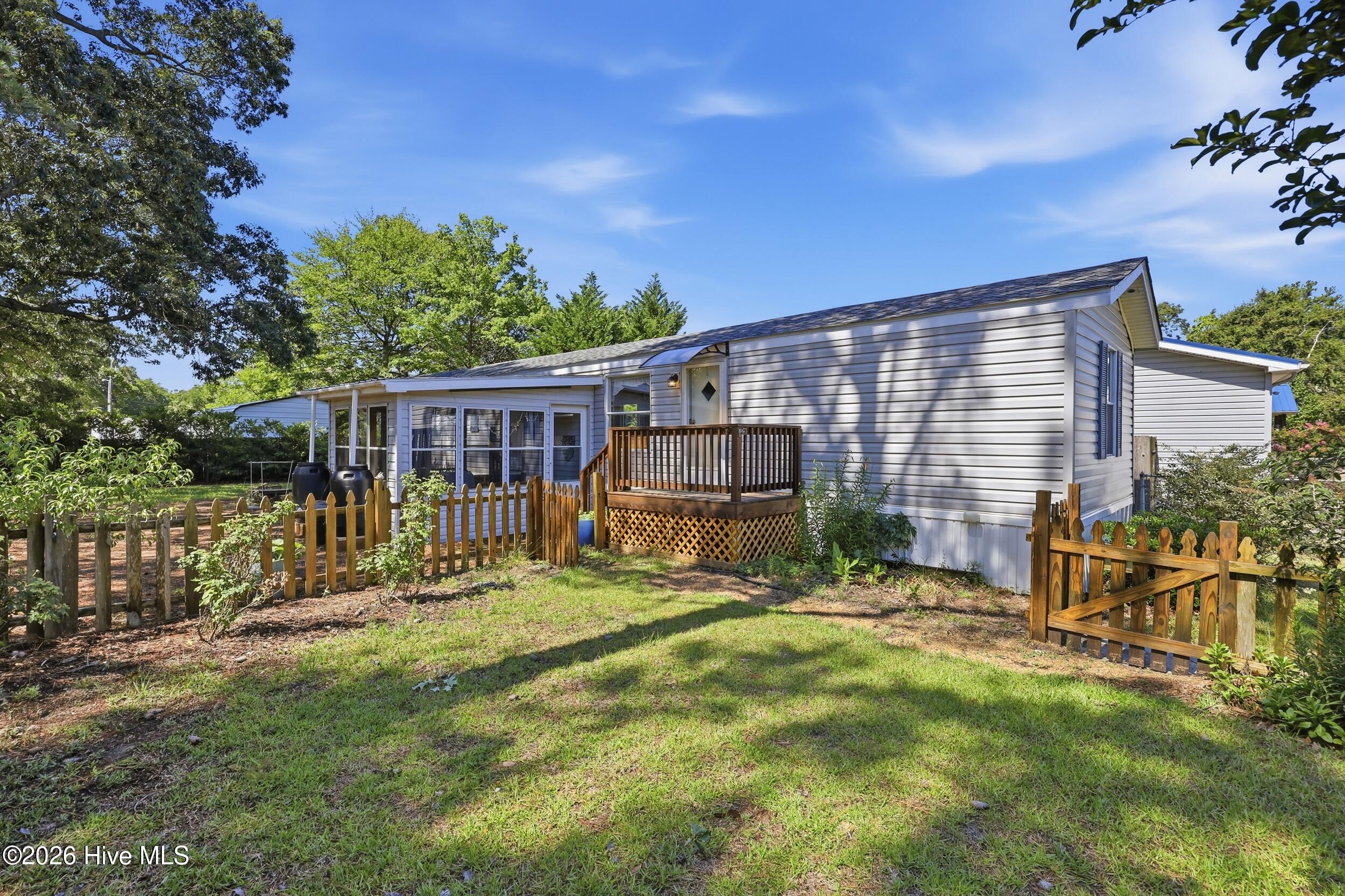 Featured listings Featured listings