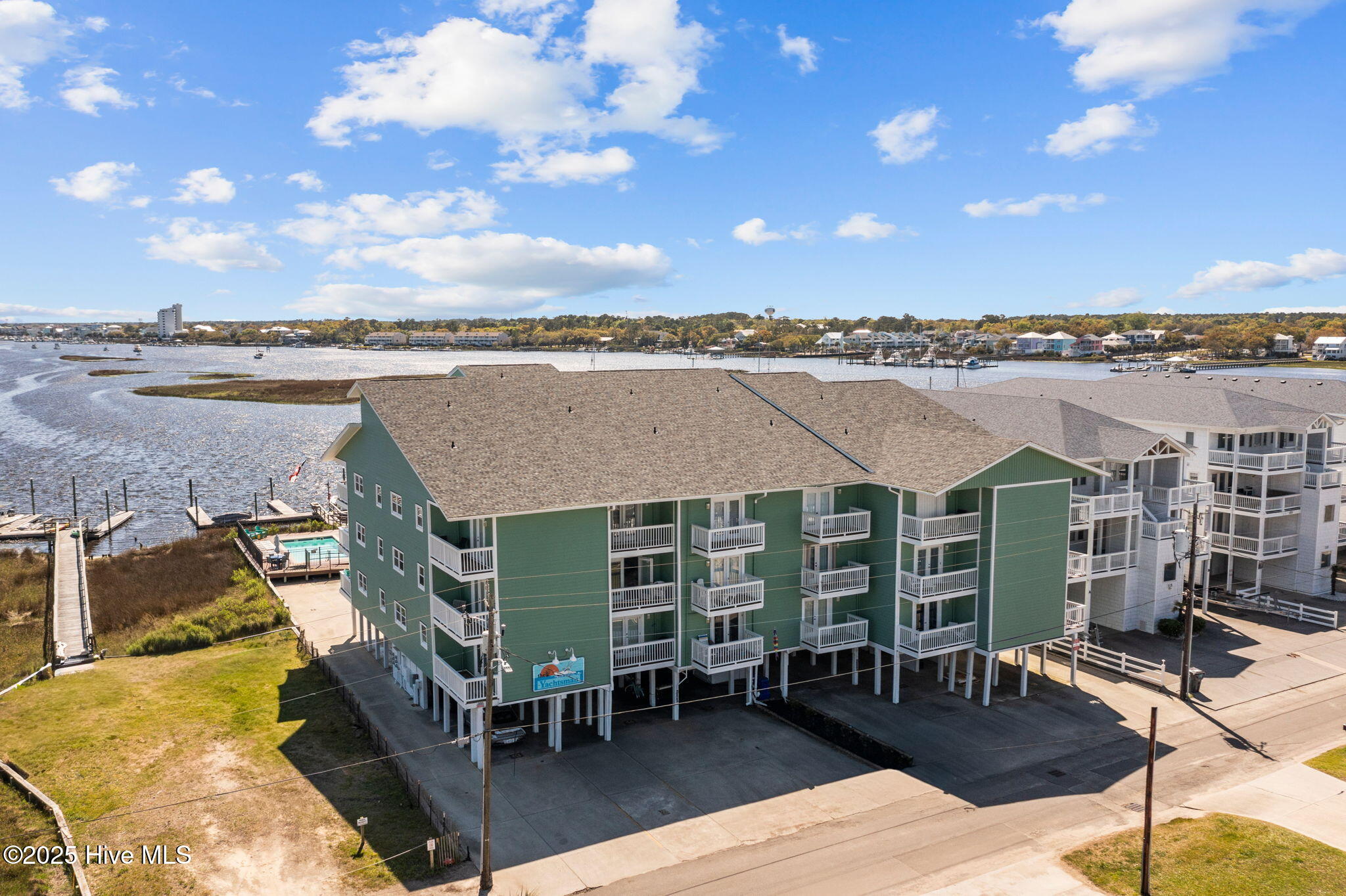 111 Florida Avenue UNIT Apt 3, Carolina Beach, NC, 28428