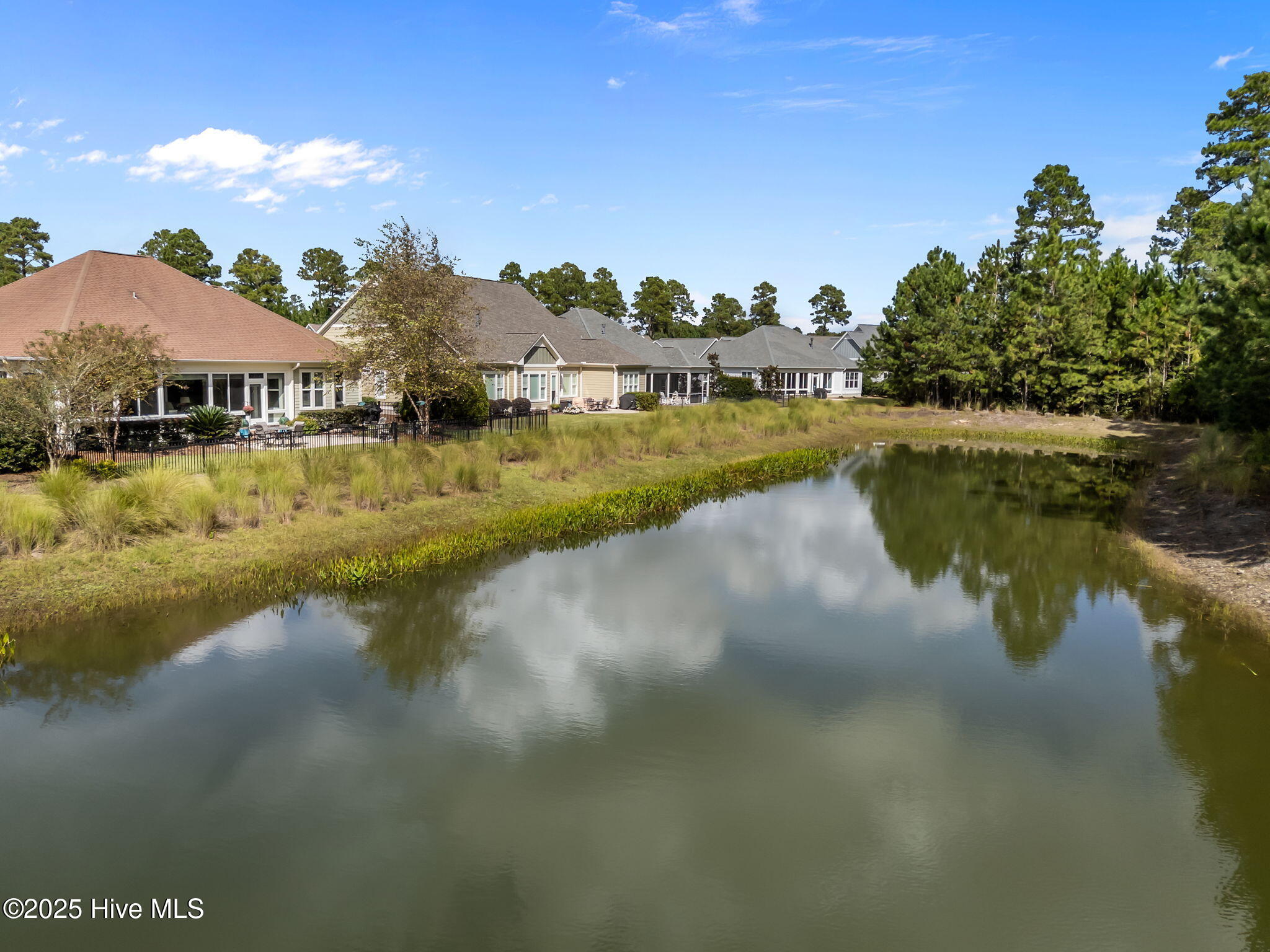 100552271 | Photo 48