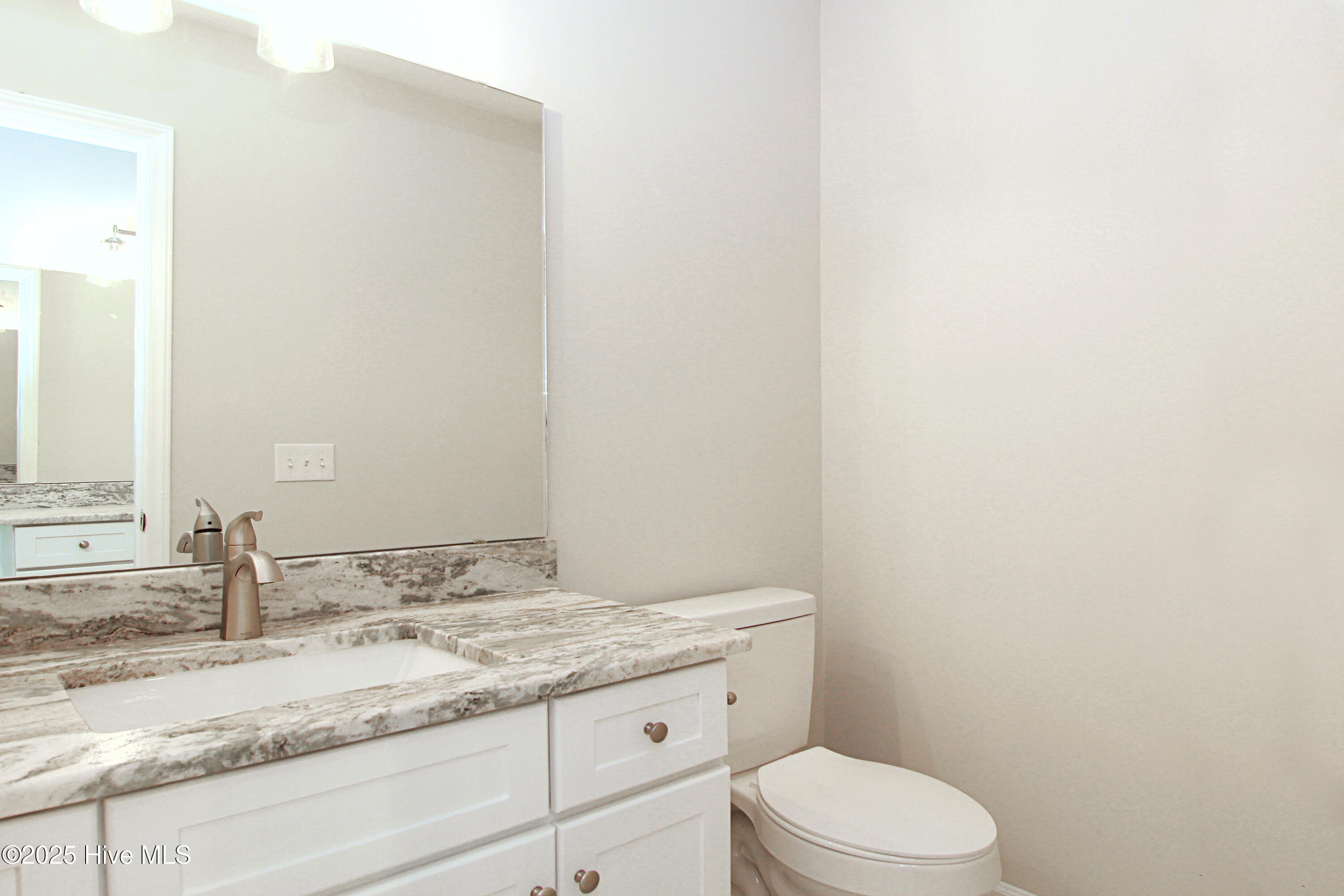 100517489 | Photo 60