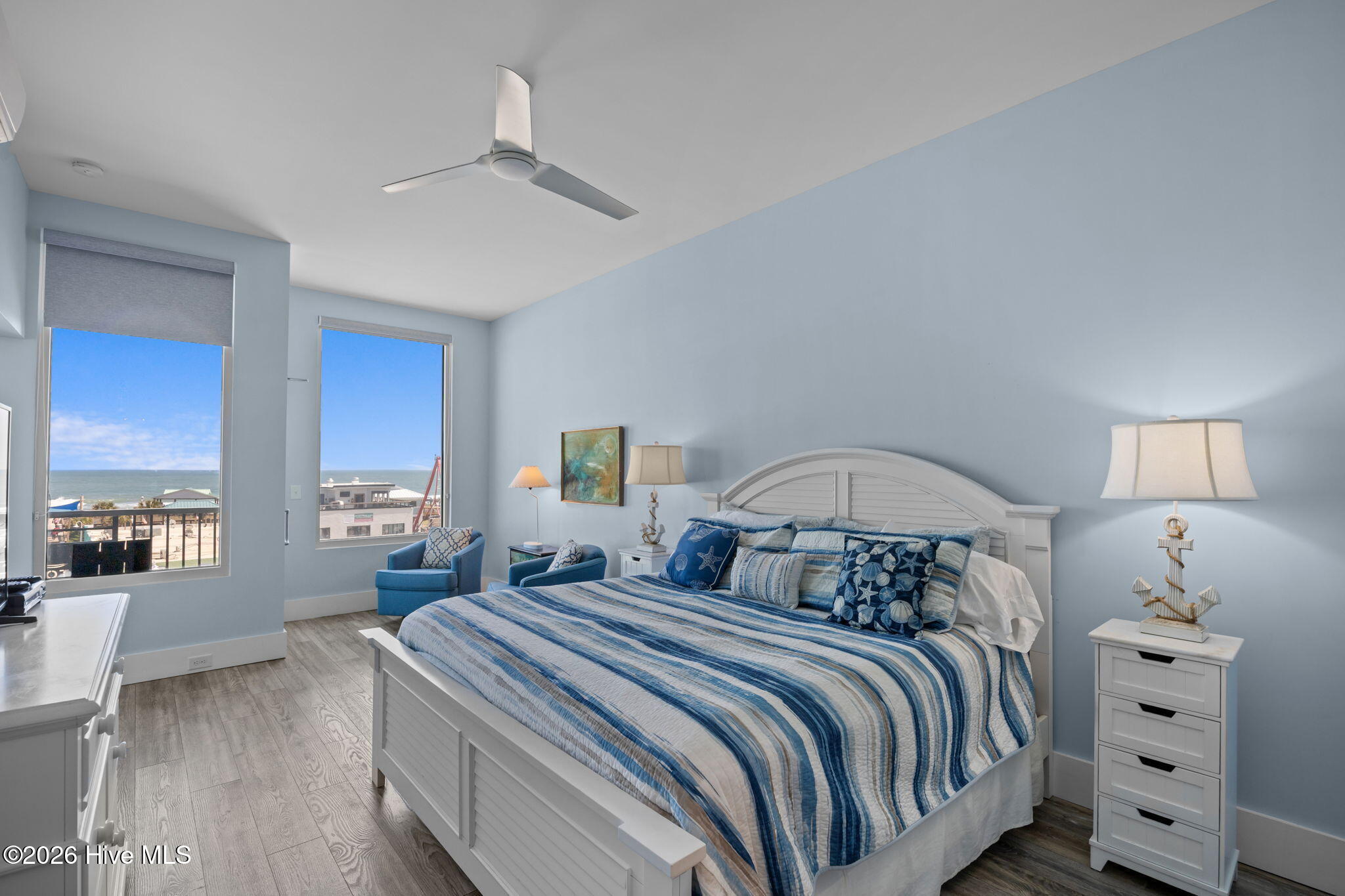 100566225 | Photo 24