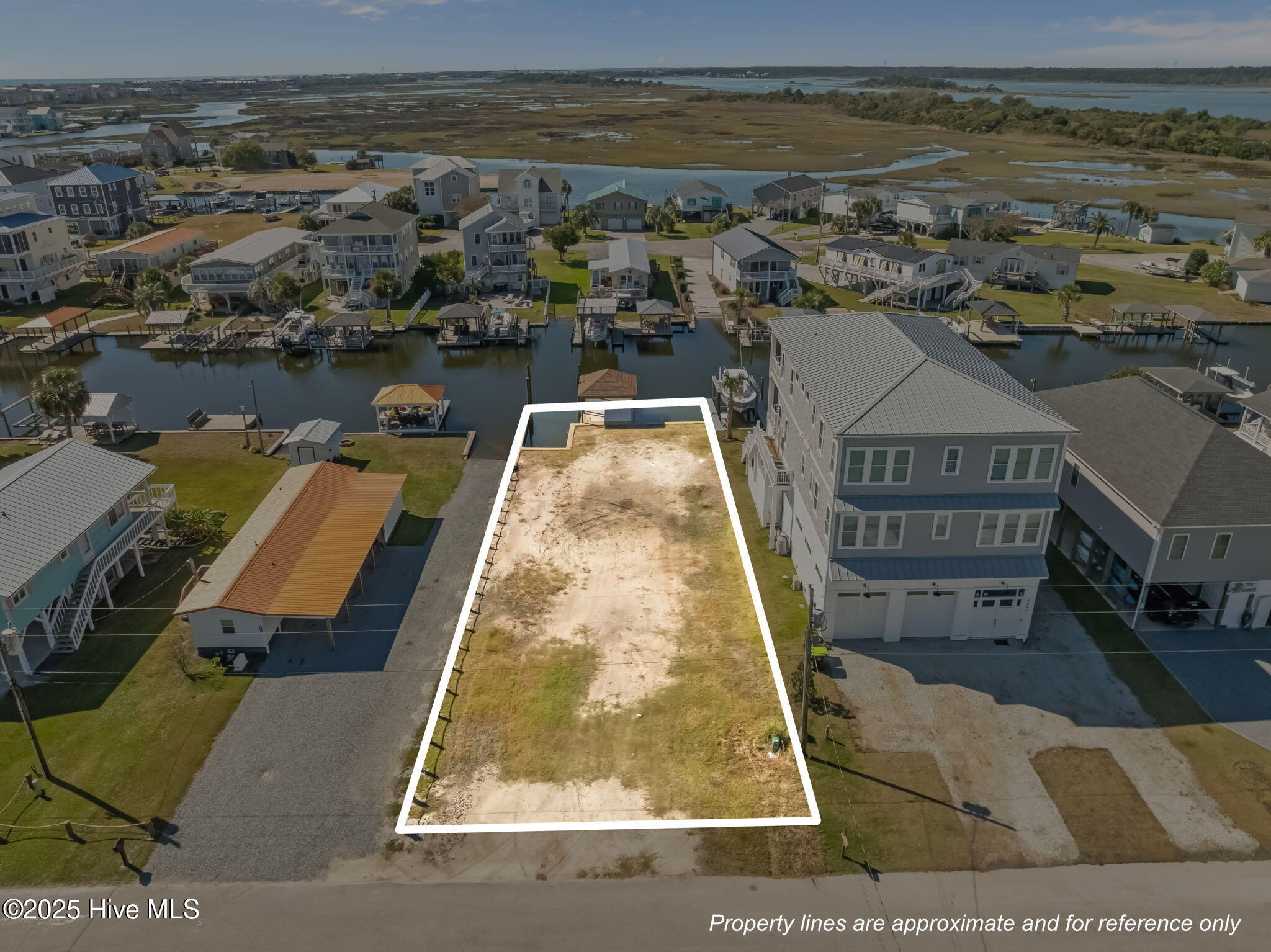 Homes for sale in Surf City, NC | 6095 6th St, Surf City, NC 28445 | MLS# 100538233