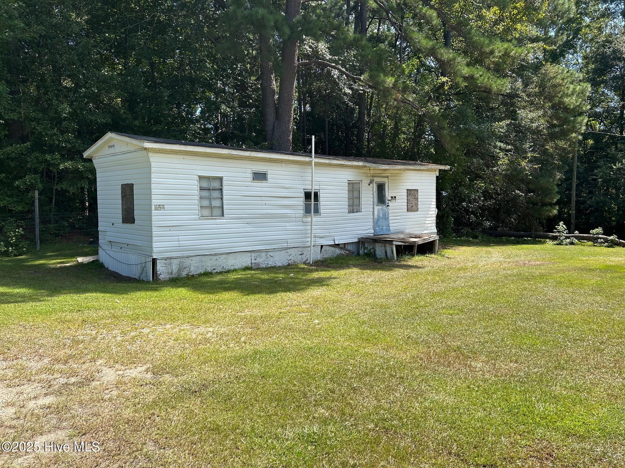 Homes for sale in Rockingham, NC | 155 Chestnut Ln, Rockingham, NC 28379 | MLS# 100527383