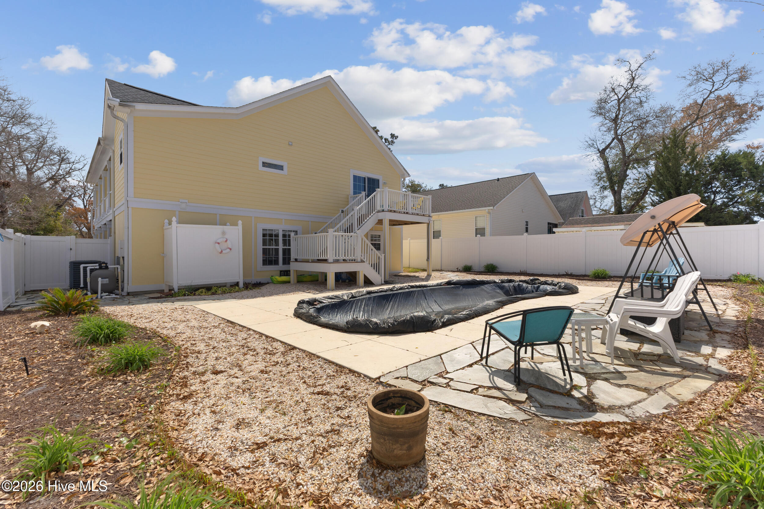 100564508 | Photo 36