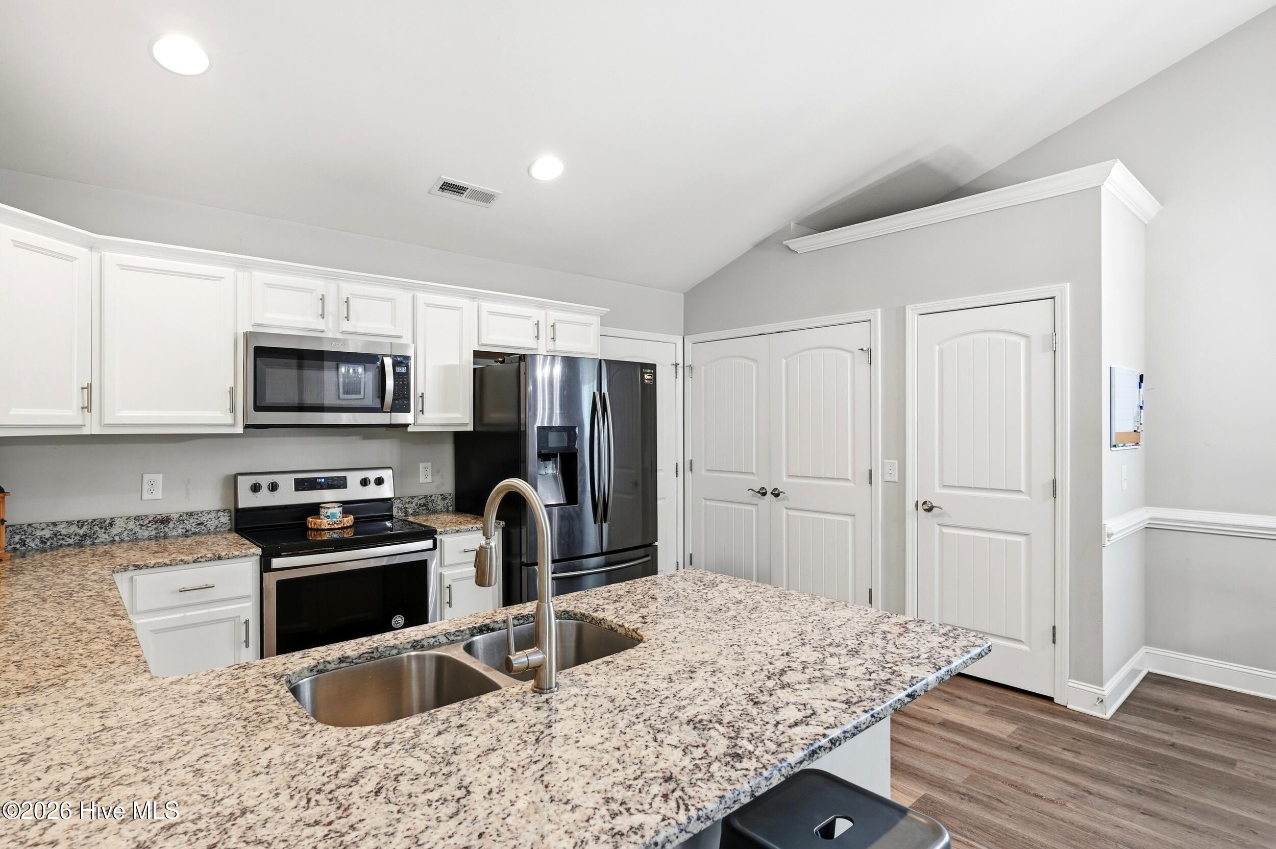 9302 Straightway Drive NE, Leland, NC, 28451