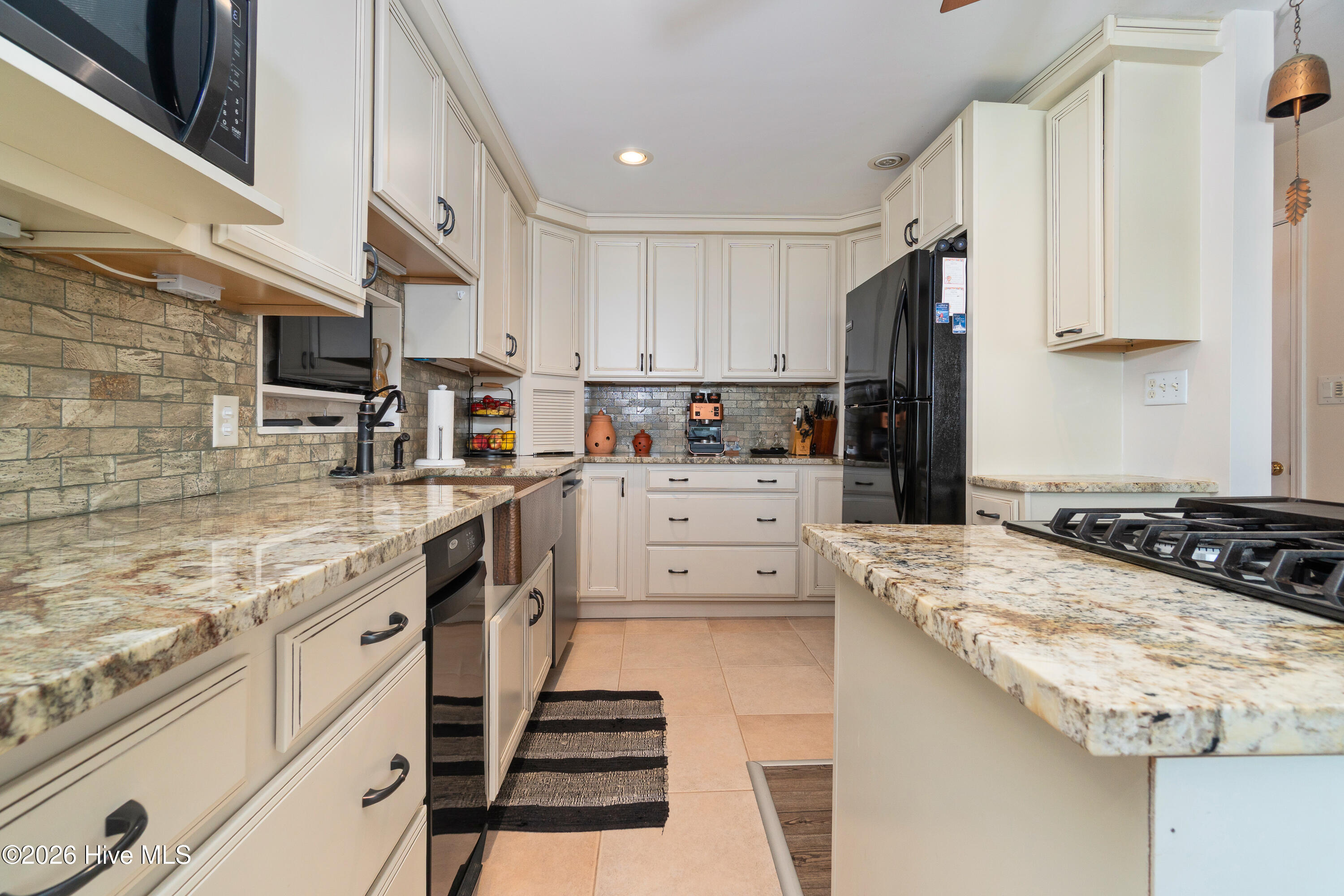 102 Shoreline Drive,Atlantic Beach