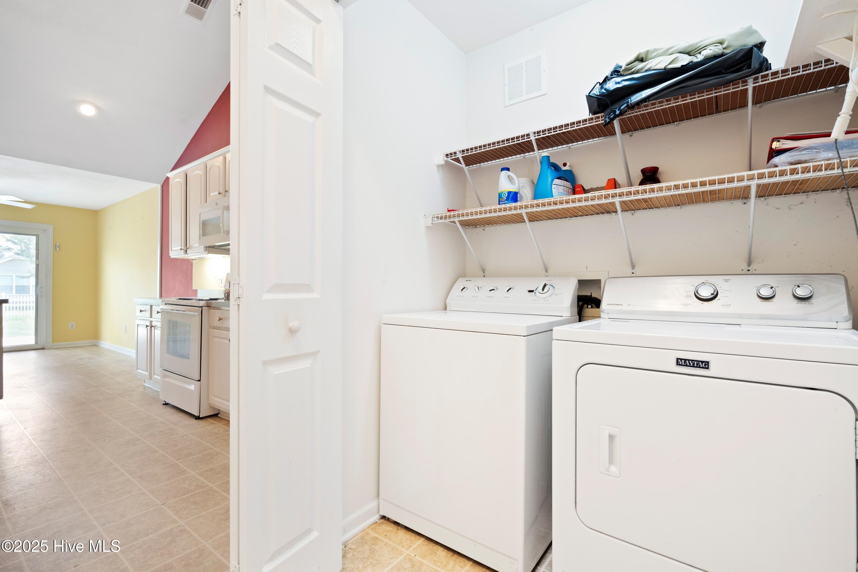 100509496 | Photo 45