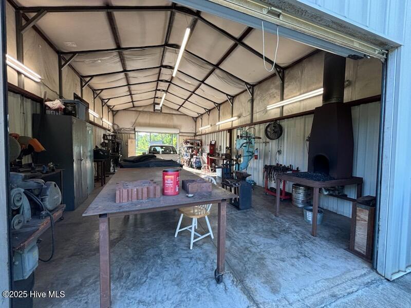 100519929 | Photo 18