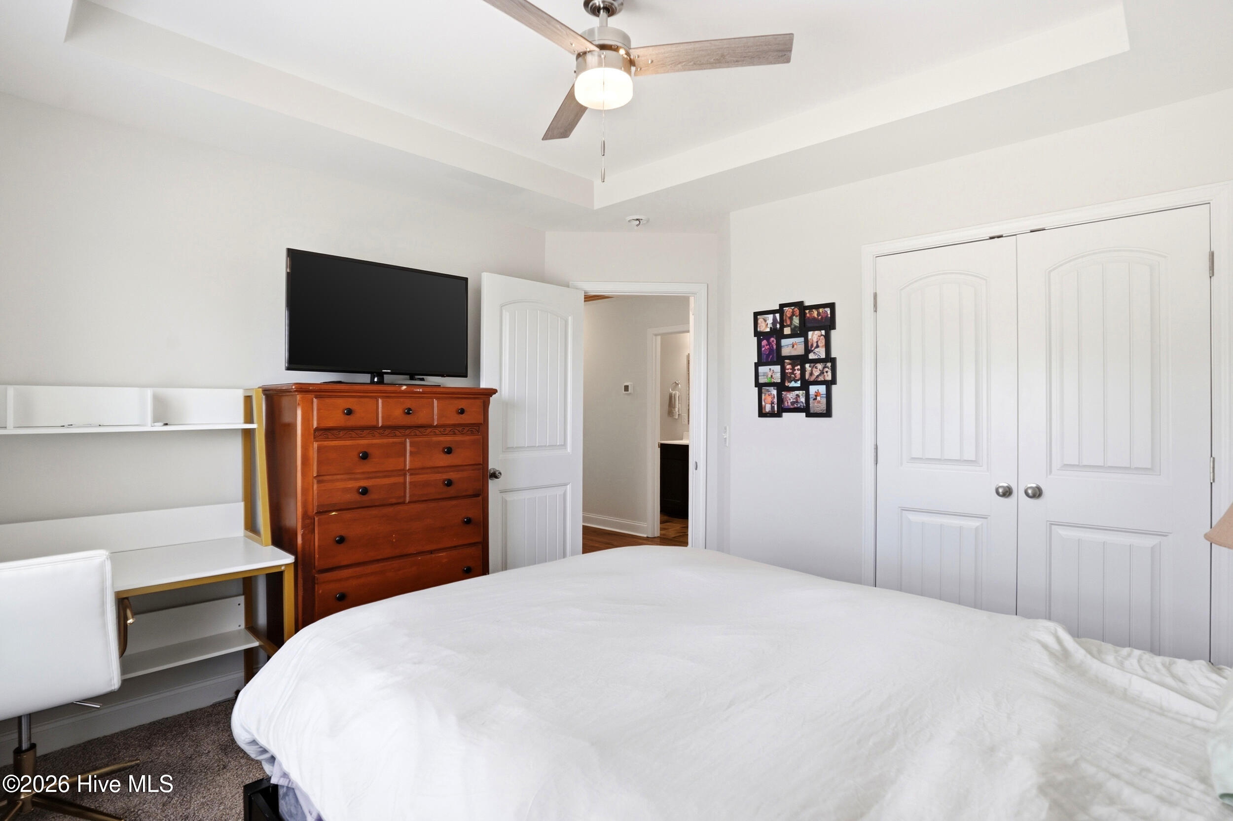 100570398 | Photo 20