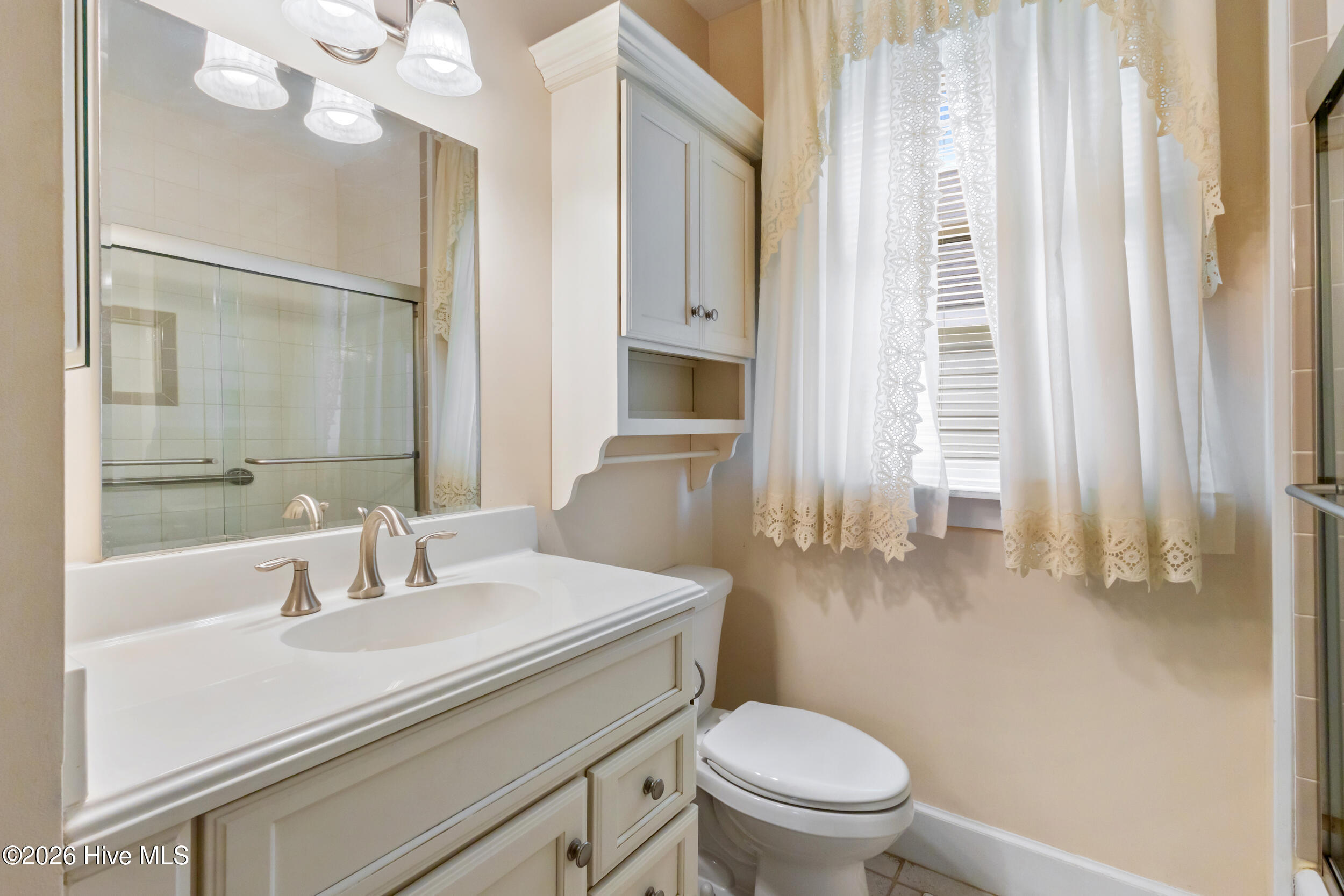 100556555 | Photo 13