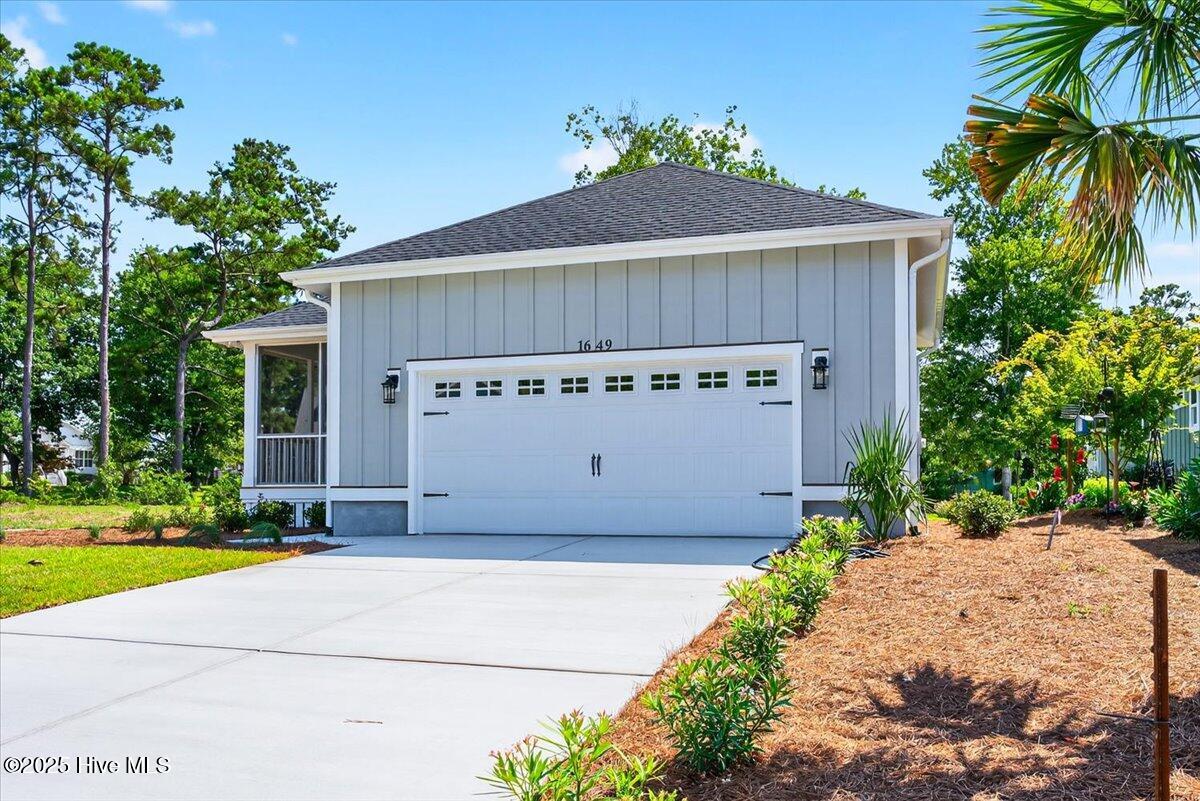 100504765 | Photo 59