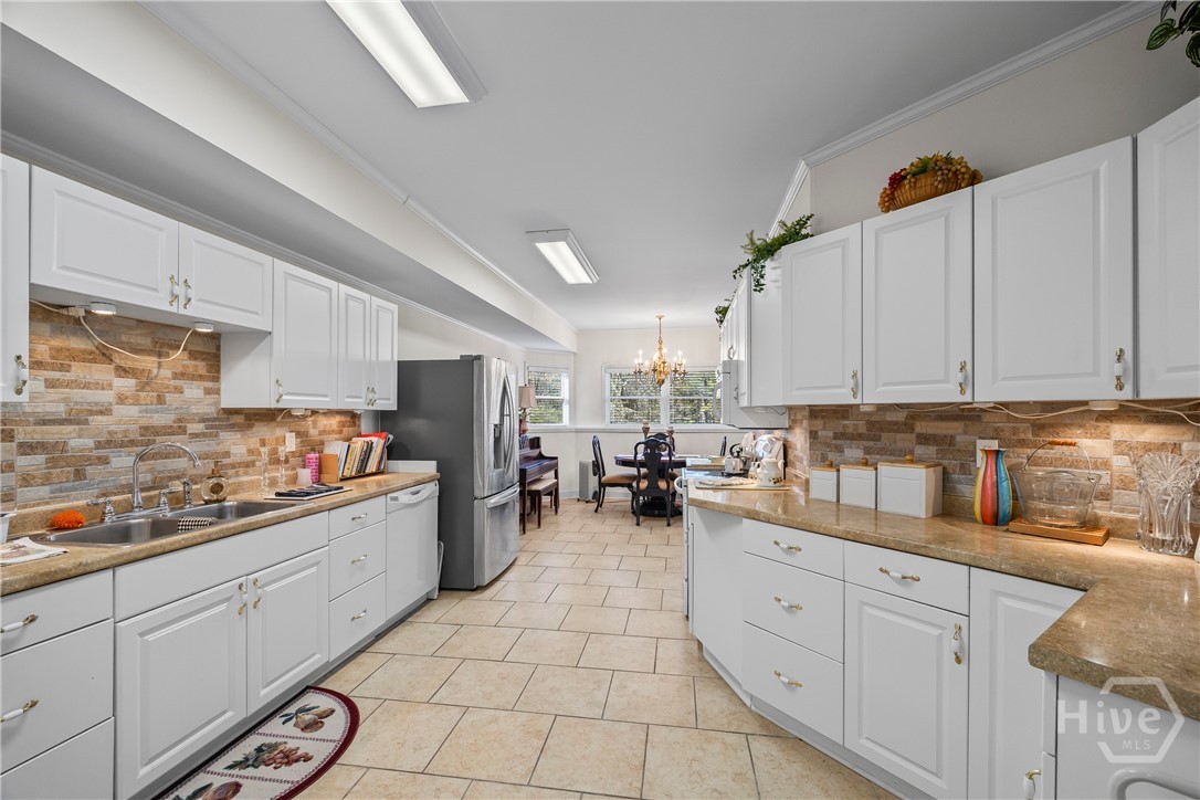 Undisclosed Address, Loganville, GA, 30052