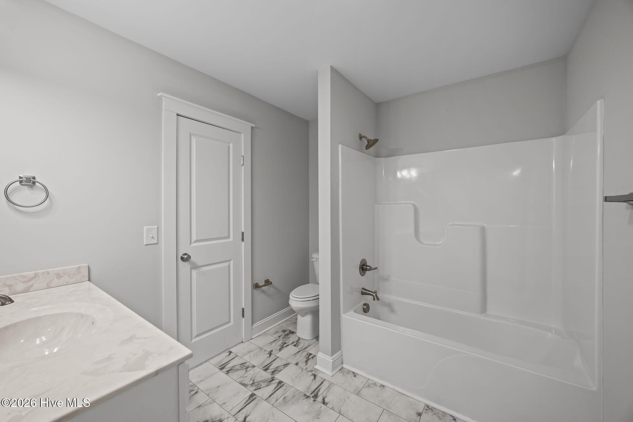 1819 Fox Den Way UNIT 3, Greenville, NC, 27858