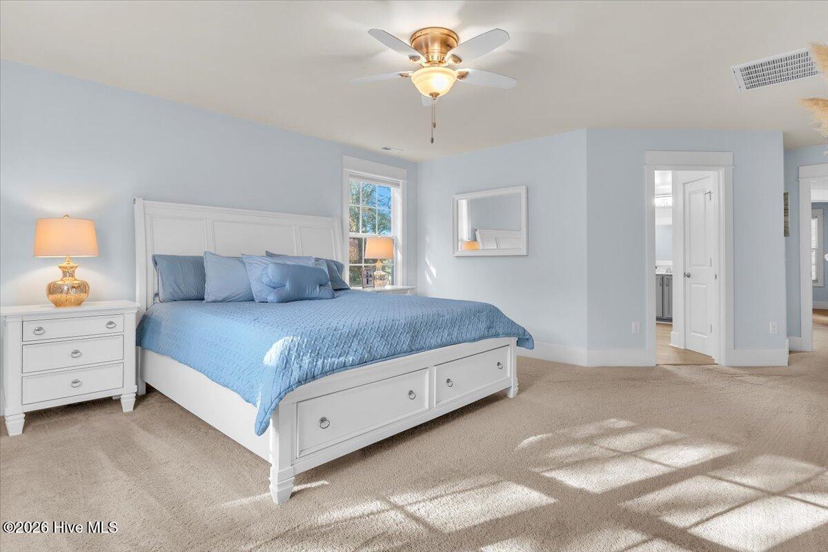 100551826 | Photo 45