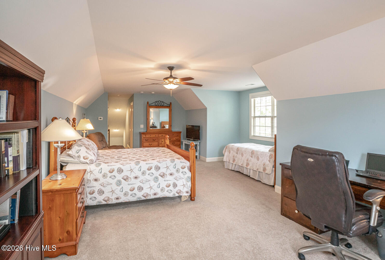 100552025 | Photo 56