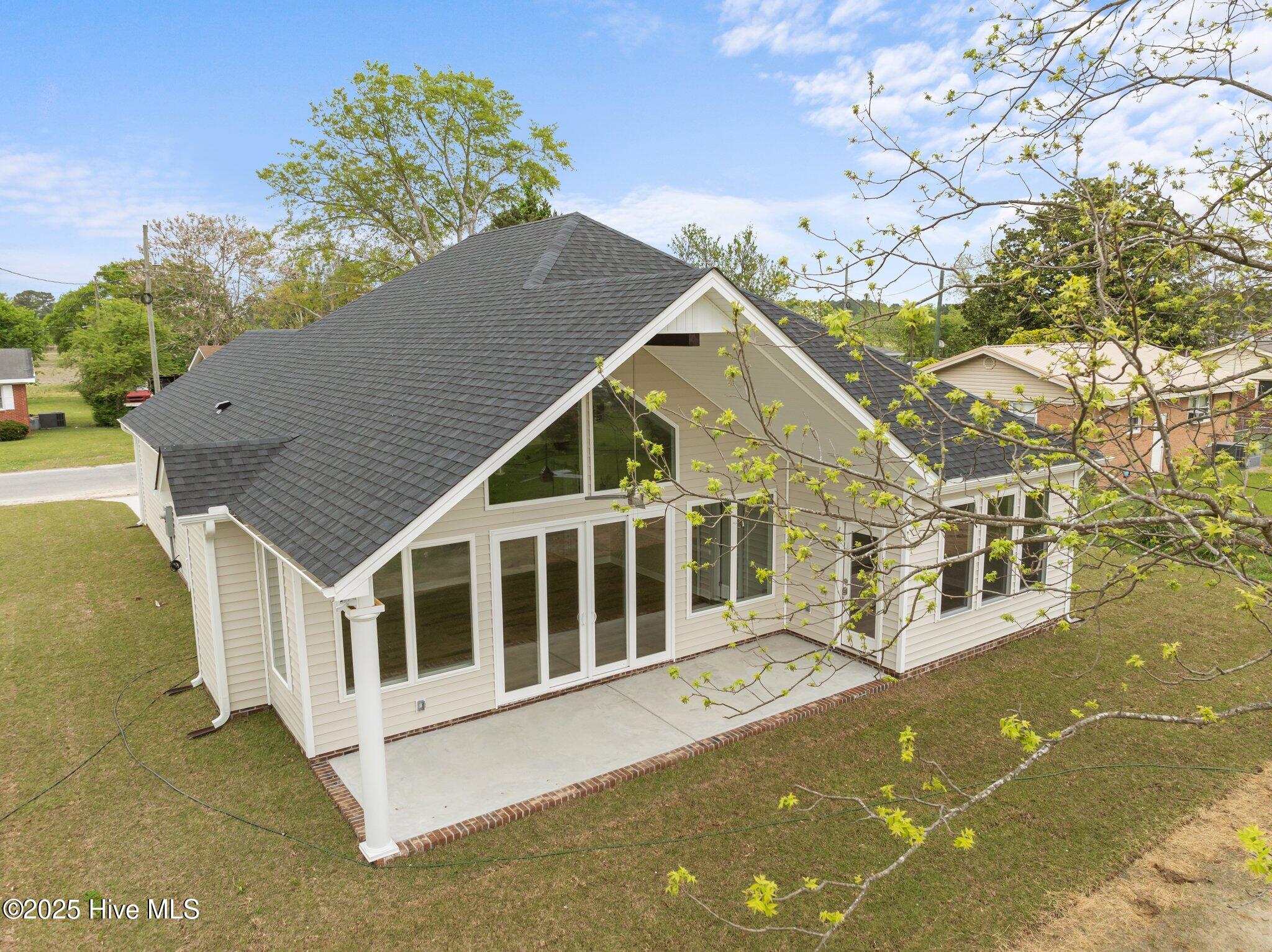 Homes for sale in Ayden, NC | 316 Allen Dr, Ayden, NC 28513 | MLS# 100522635