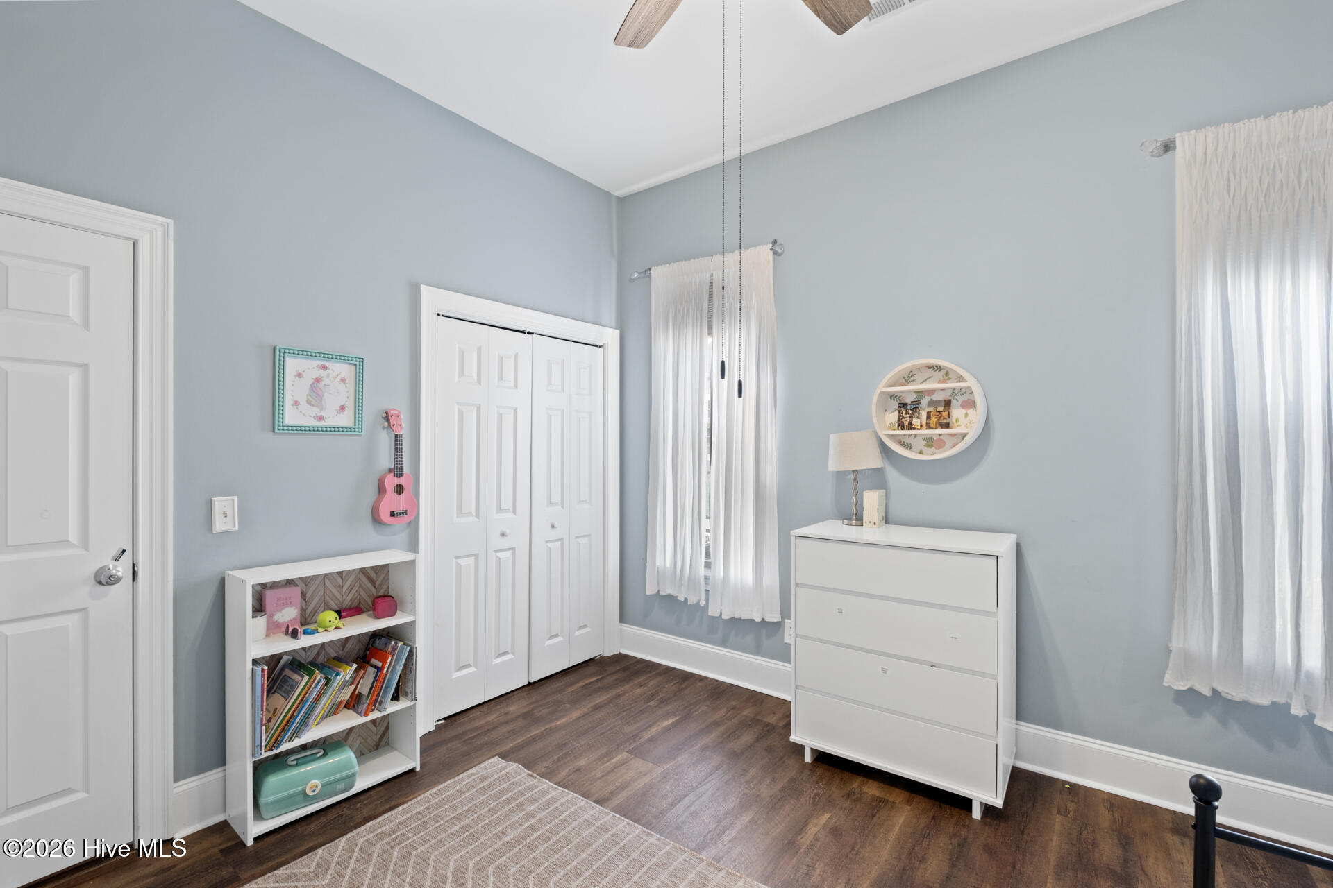 100564524 | Photo 38