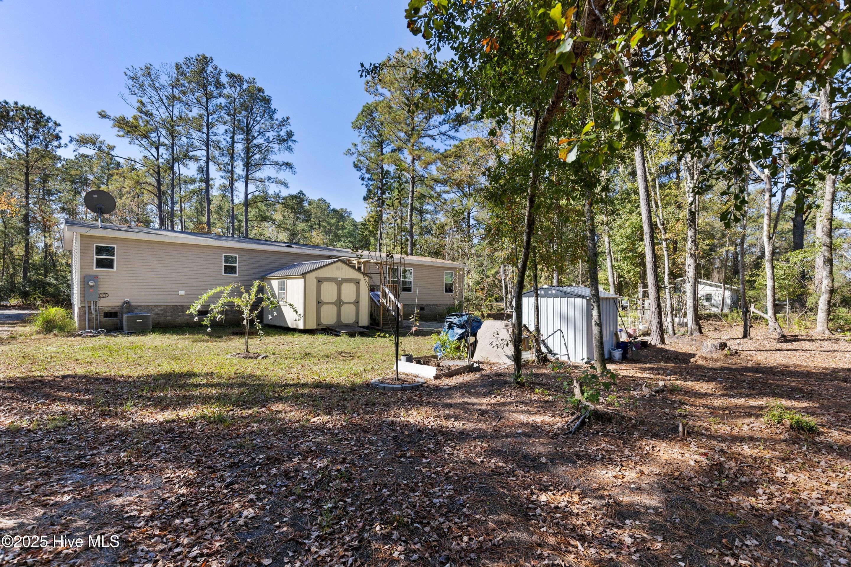 100542146 | Photo 43