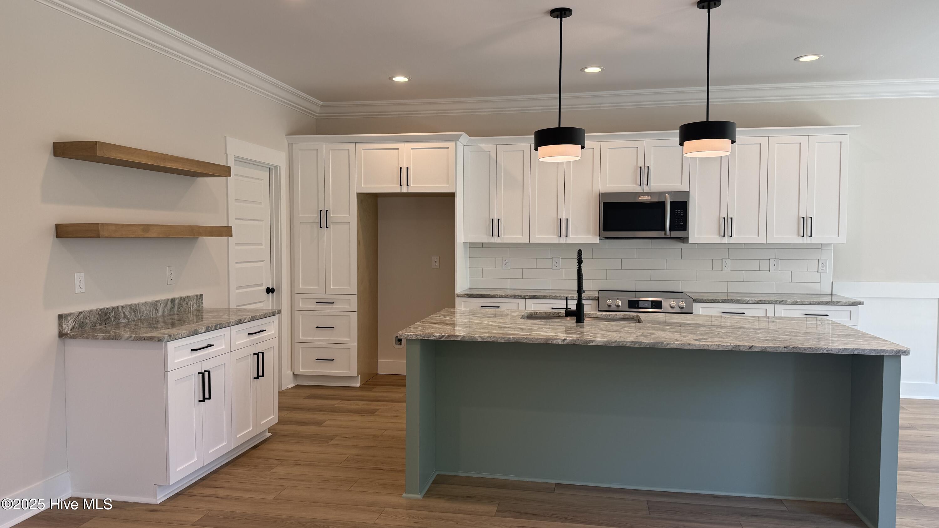 Homes for sale in Hubert, NC | 295 E Ivybridge Dr, Hubert, NC 28539 | MLS# 100500370