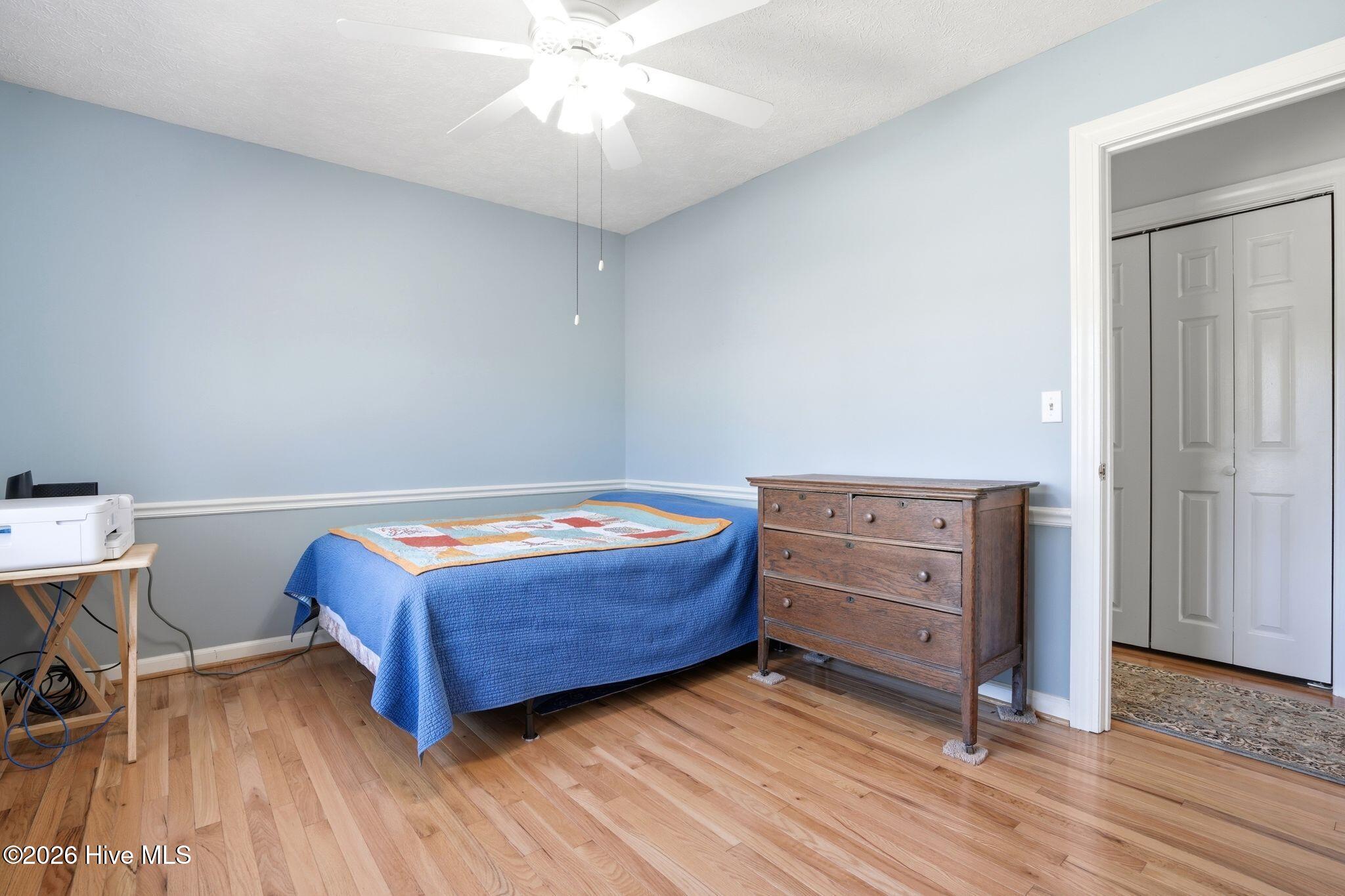 100556511 | Photo 41