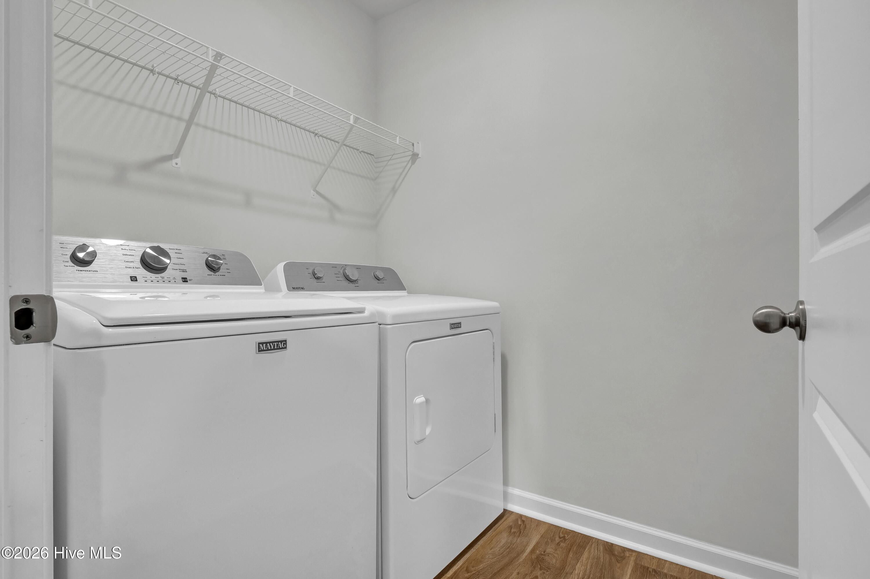 100558236 | Photo 26