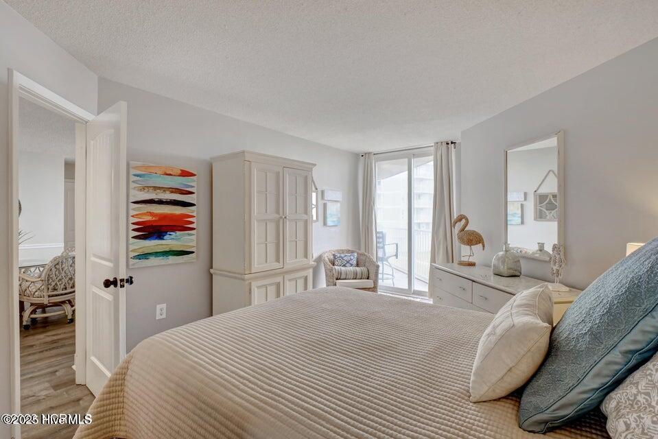 100517887 | Photo 24