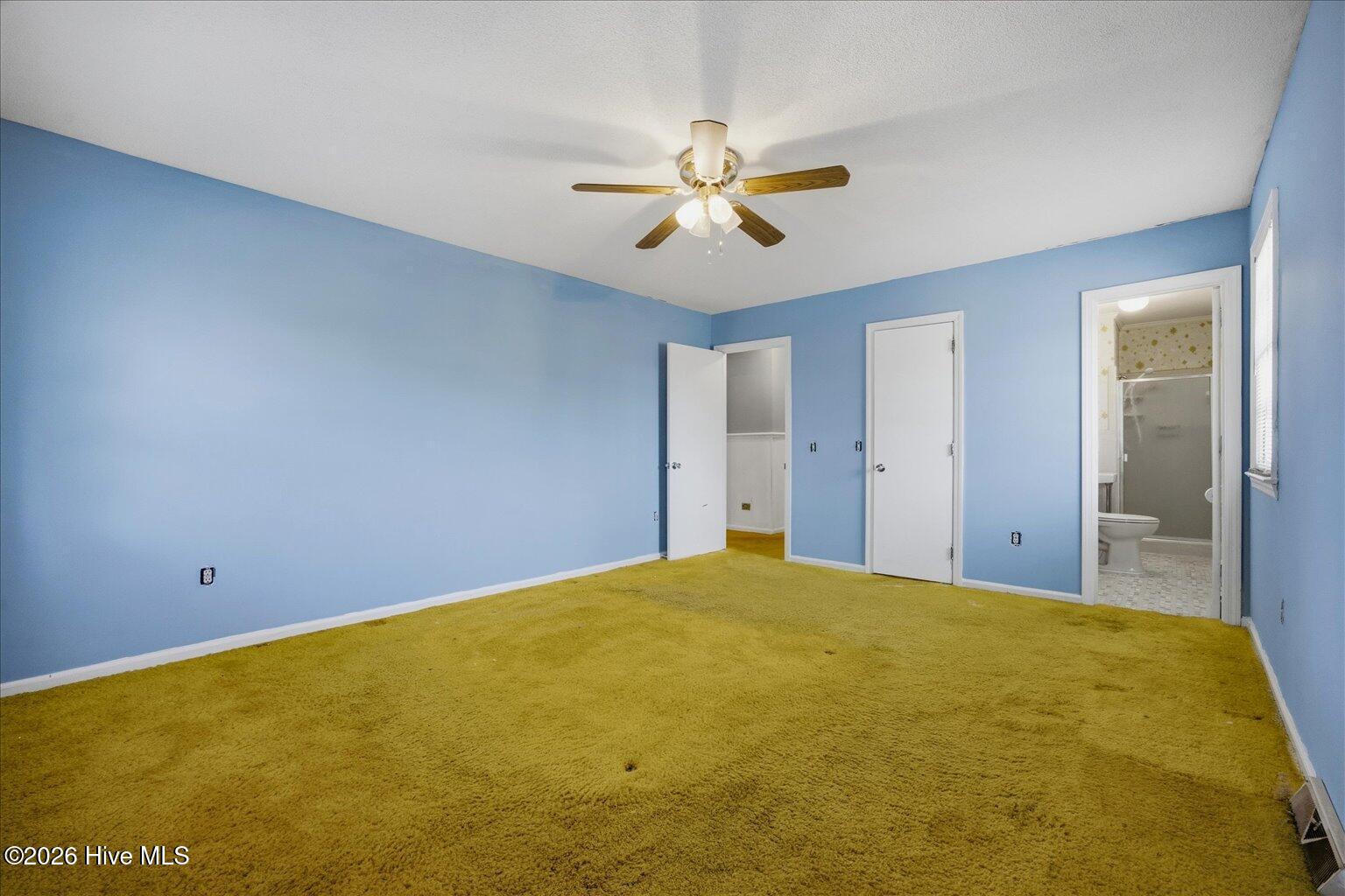 100557418 | Photo 21