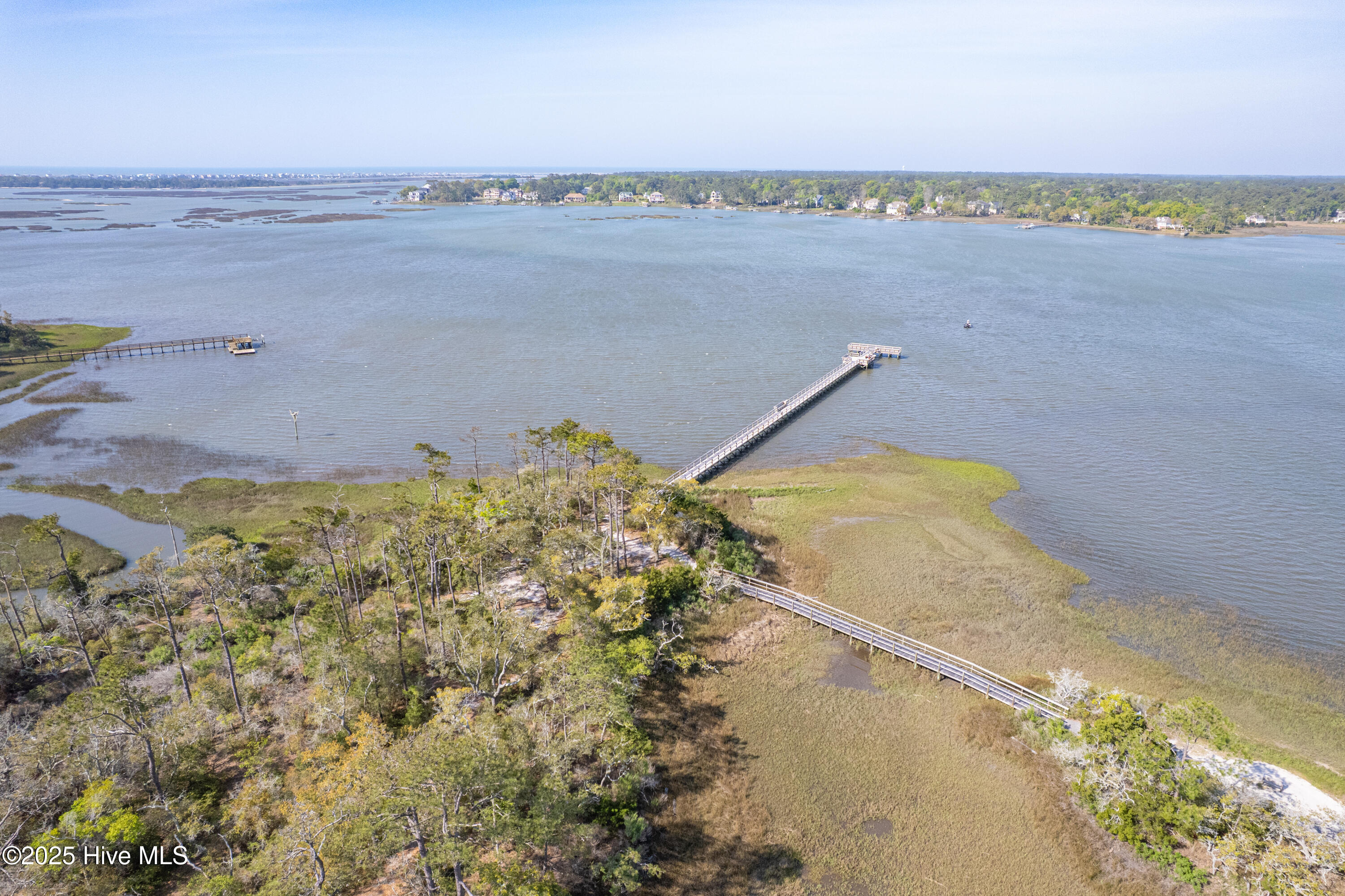 100536639 | Photo 92