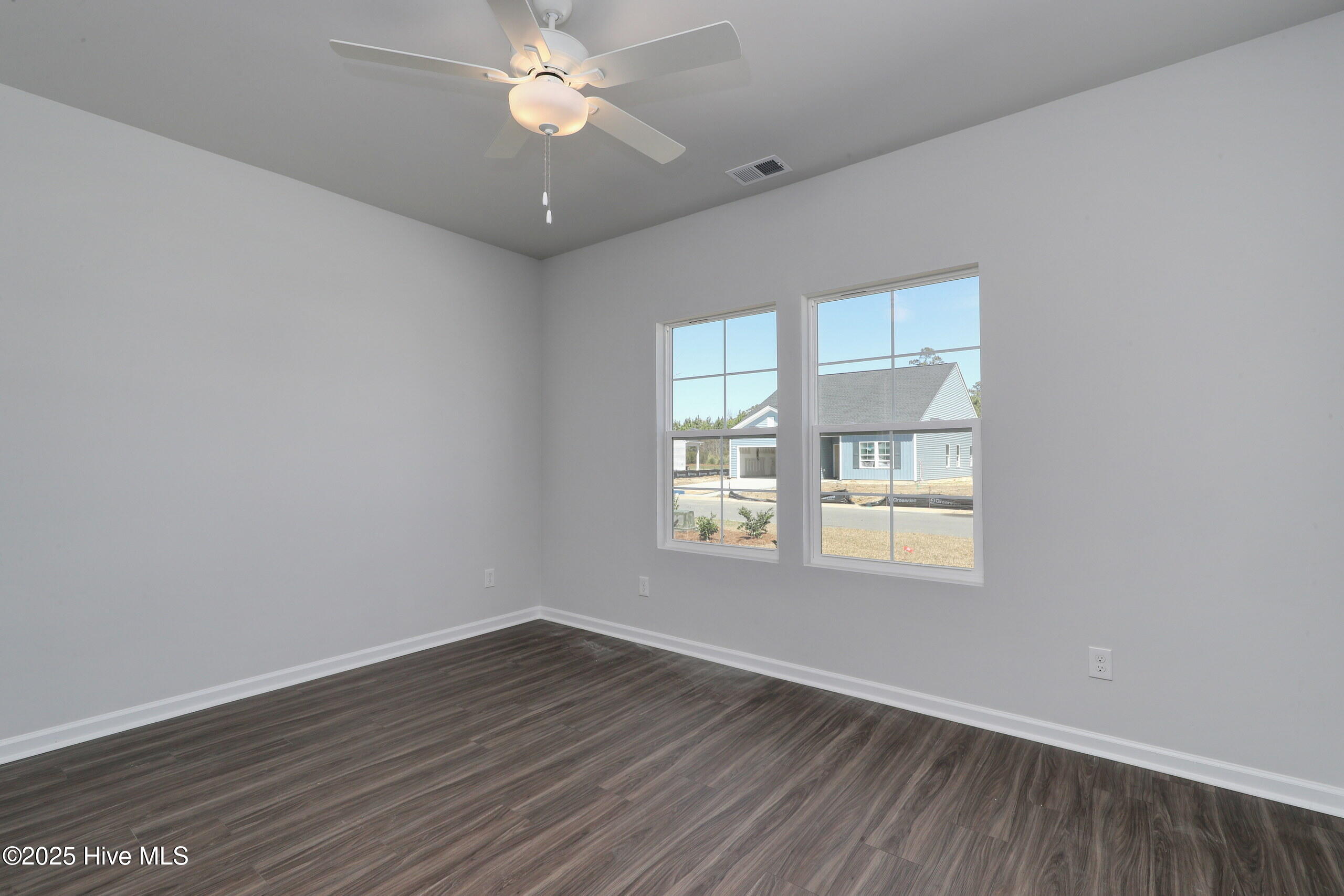 100517565 | Photo 22