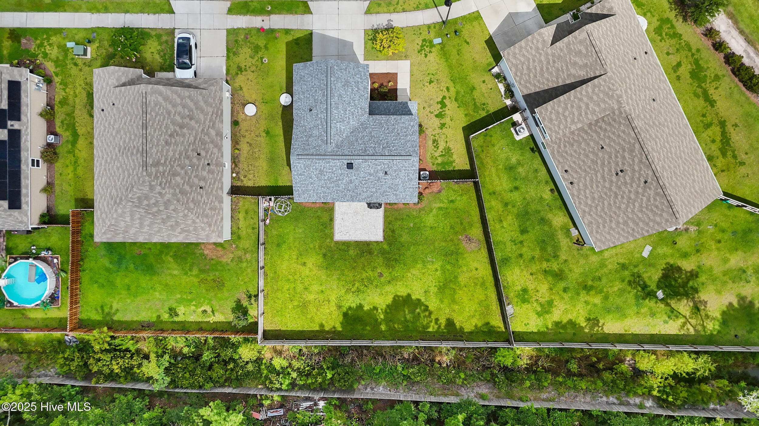 100519955 | Photo 46