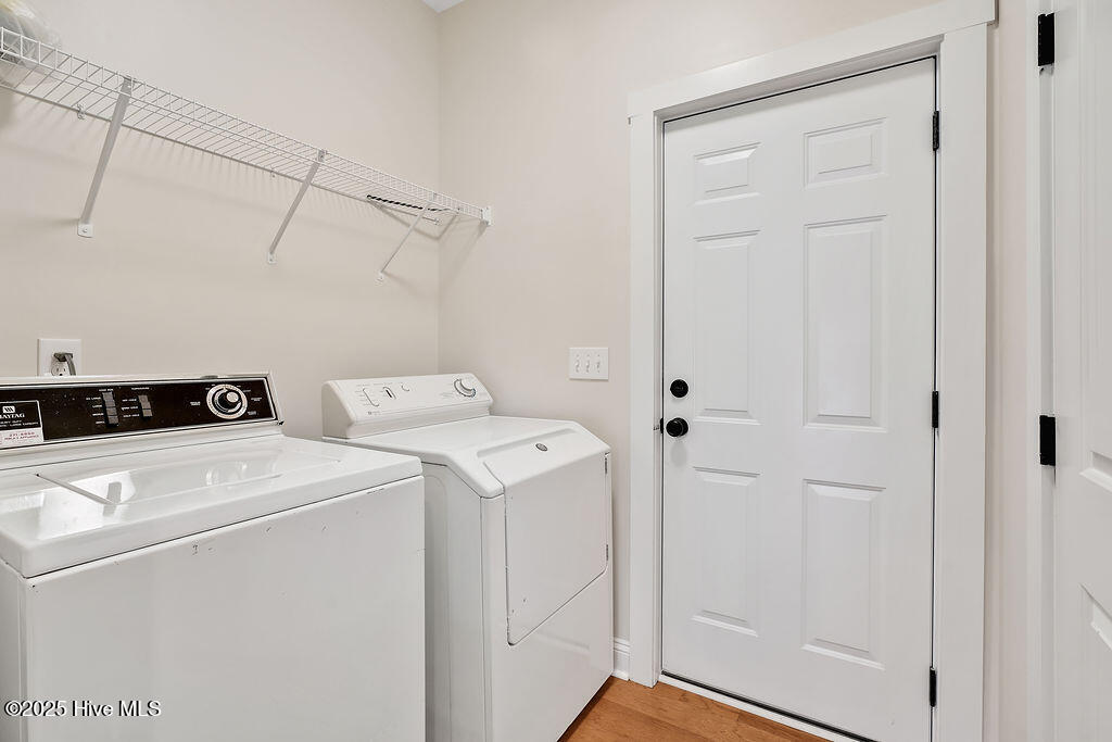 100504186 | Photo 29