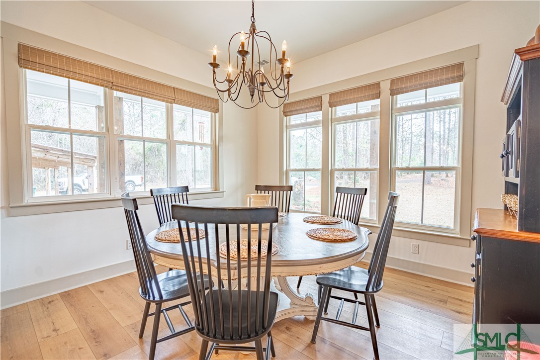 From Kitchen to dining room