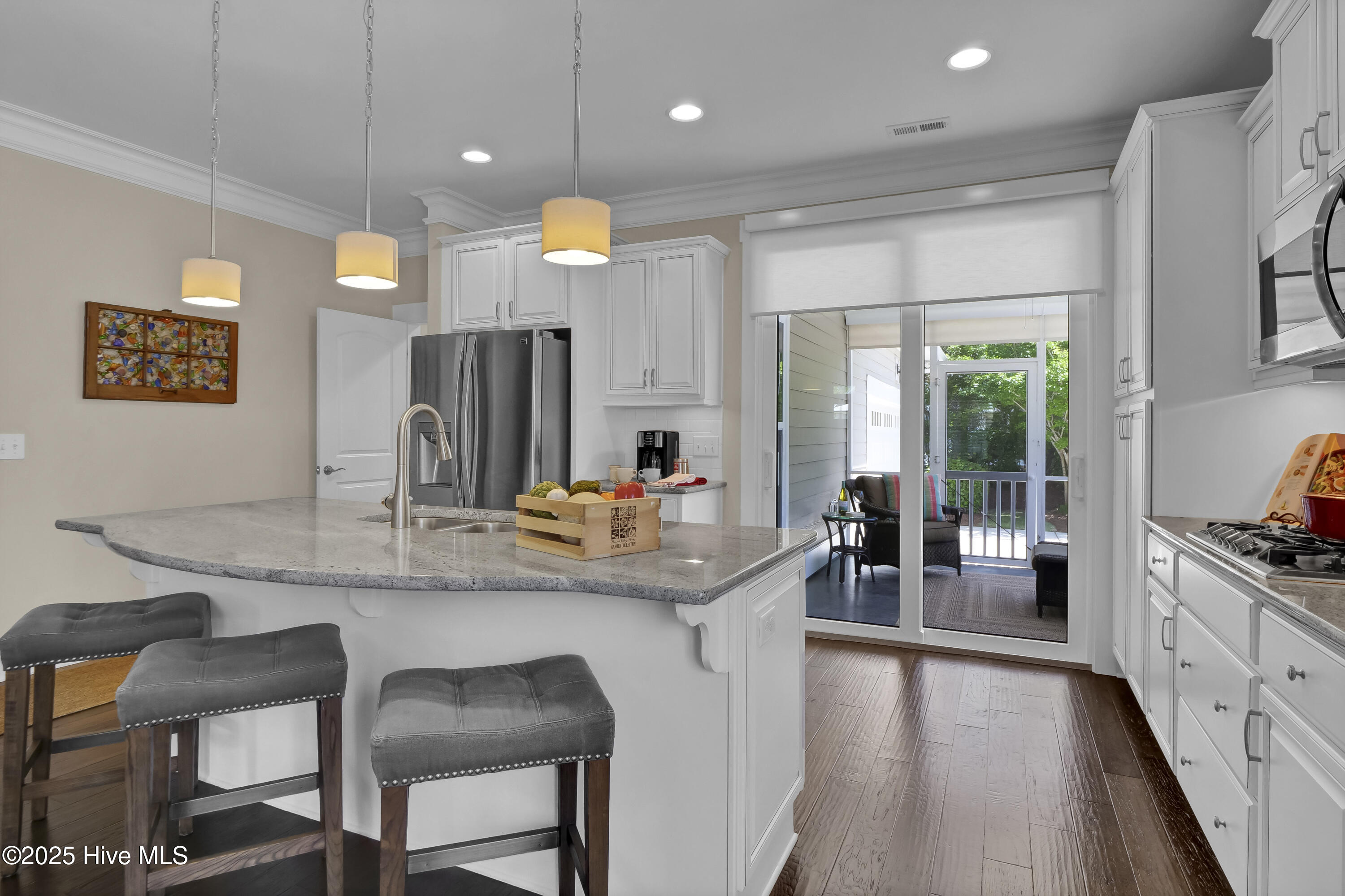 100504892 | Photo 13