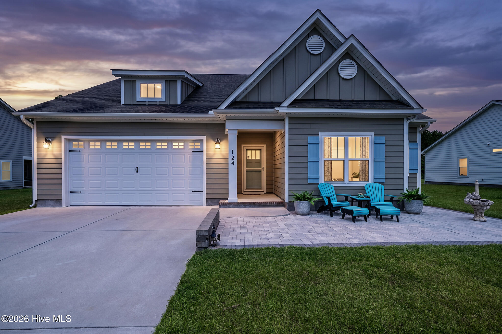 124 S Brightleaf Drive,Minnesott Beach