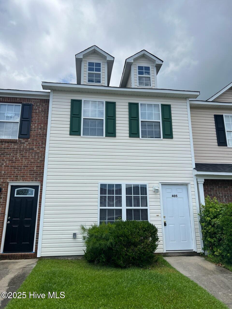 Property at 405 Timberlake Trail