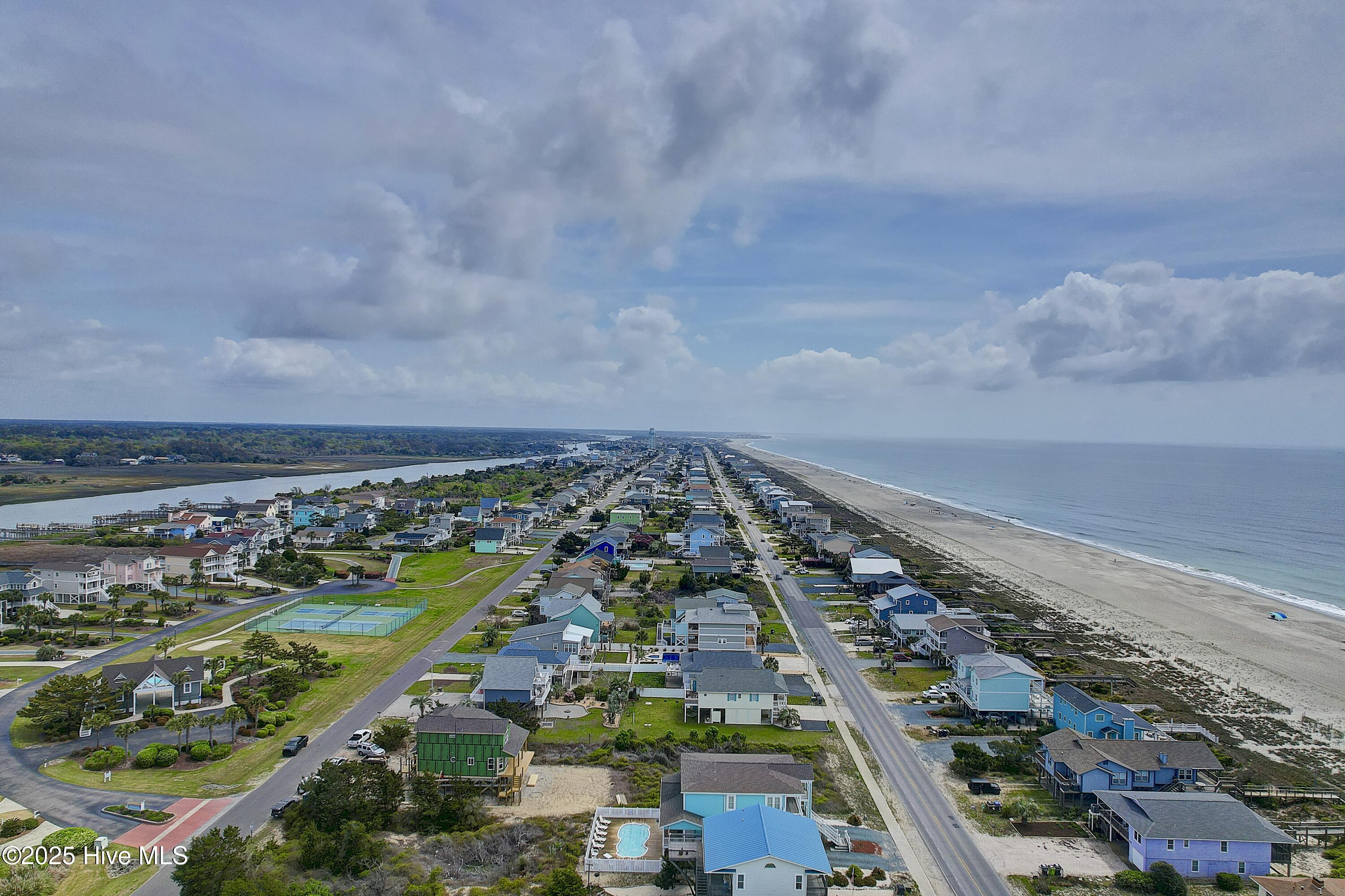 100560037 | Photo 36