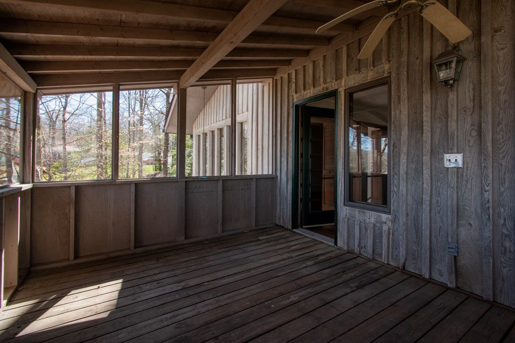 43 Hitchcock Street, Murphy, NC 28906 Listing Photo  27